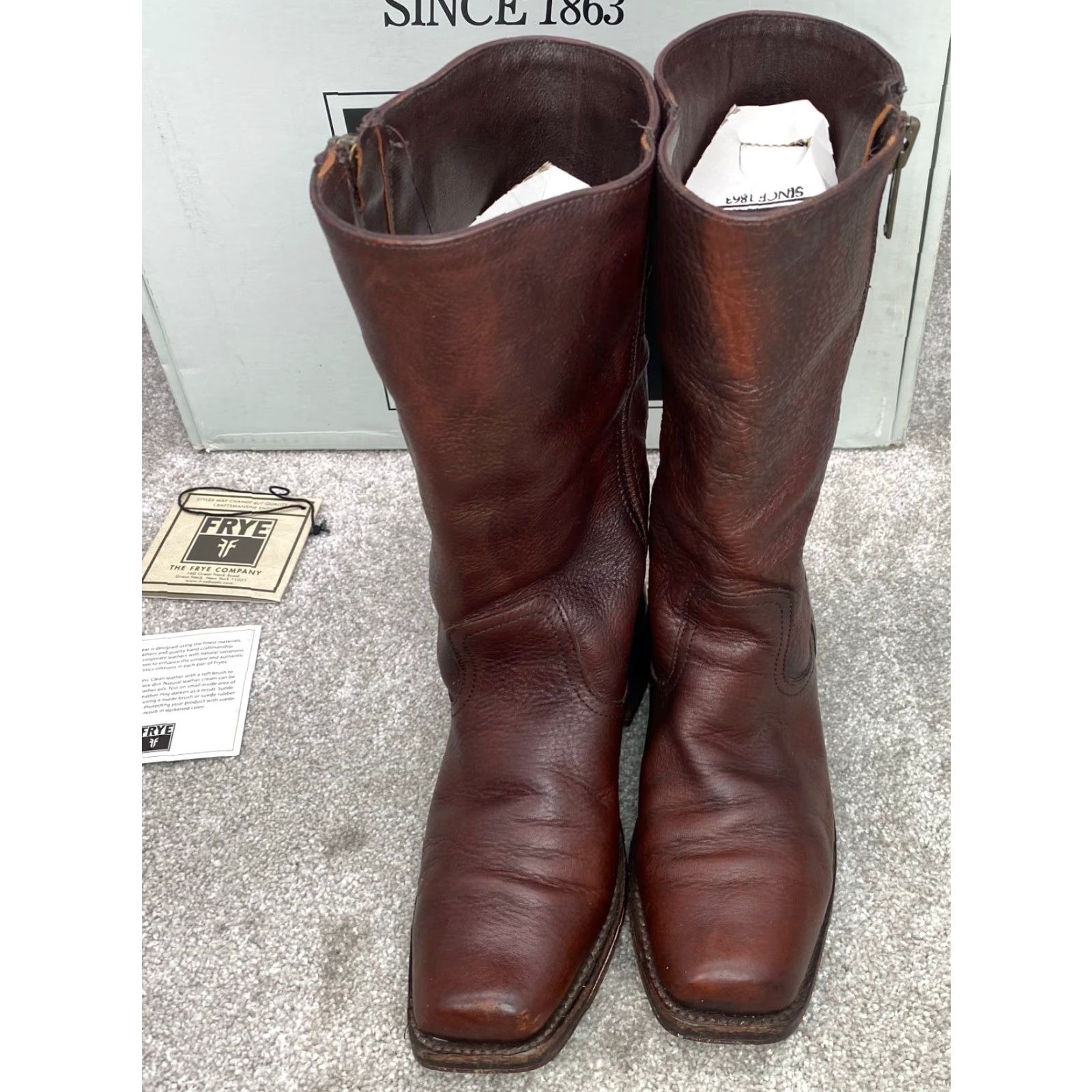 Frye Frye Heath Outside Zip Women's 6B Square Toe Boots Maple Brown Leather Mid-Calf Western Riding Footwear Adult Women Size US 6 / IT 36 - 3 Thumbnail