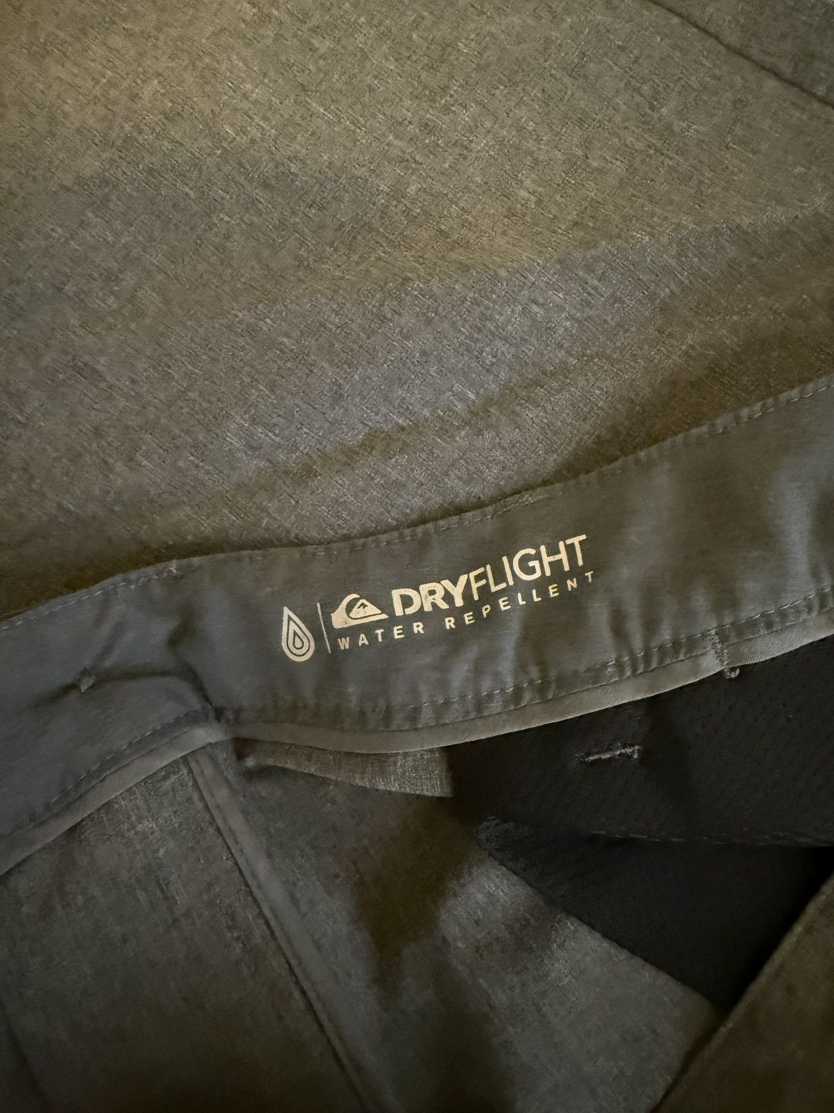 Quiksilver Quicksilver dark grey quick dry amphibian shorts size 36 Size US 36 / EU 52 - 2 Thumbnail