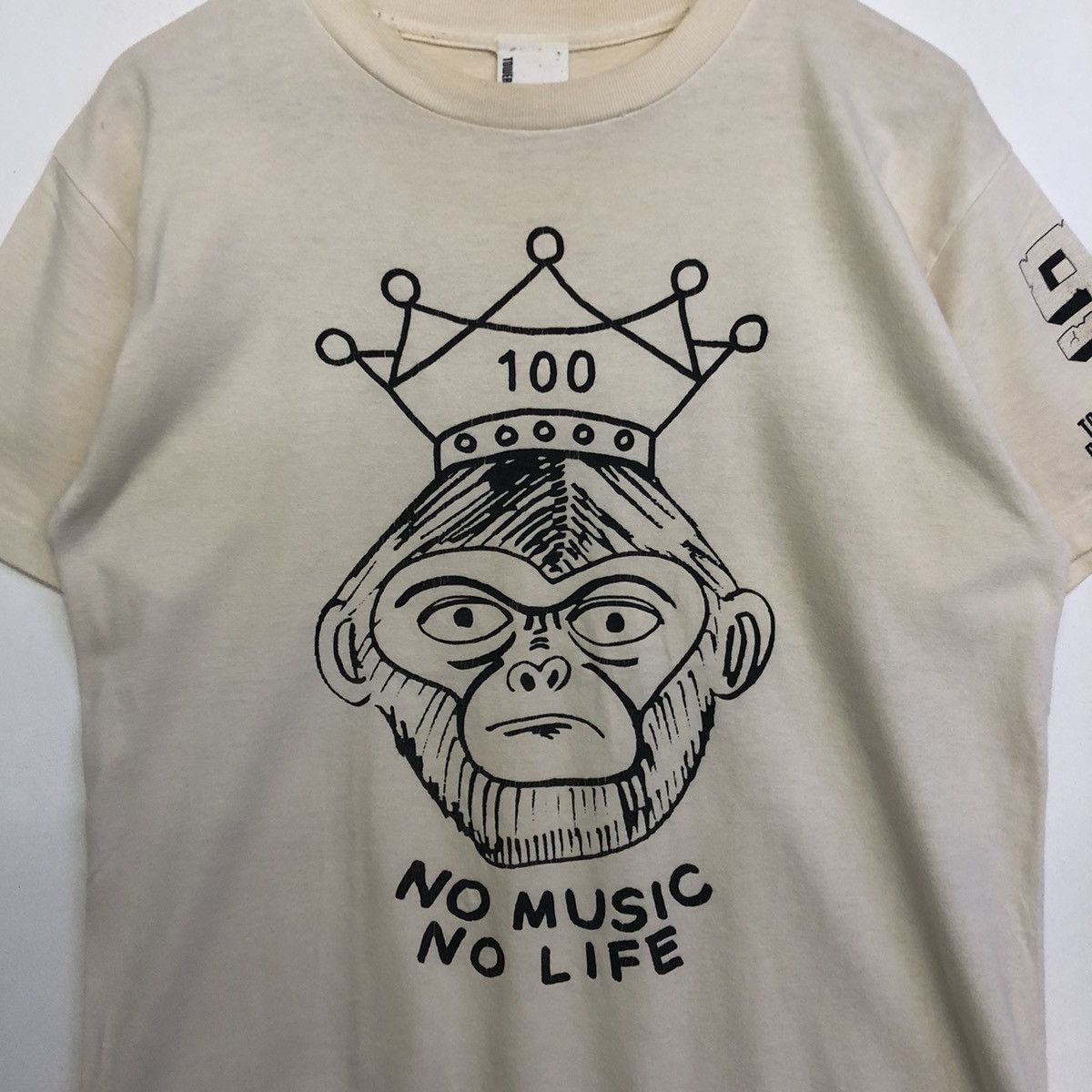 Band Tees Tower Records X The Cro-Magnons 99 NO MUSIC NO LIFE Tshirt Size US M / EU 48-50 / 2 - 2 Thumbnail