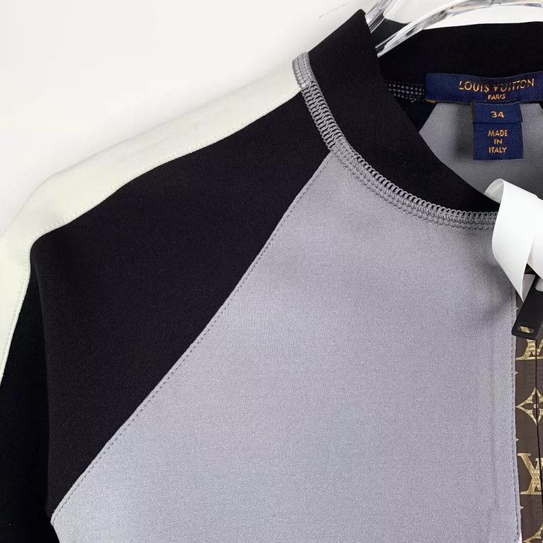 Louis Vuitton Louis Vuitton Short long-sleeved jacket with logo letters Size XXS / US 00 / IT 34 - 3 Thumbnail