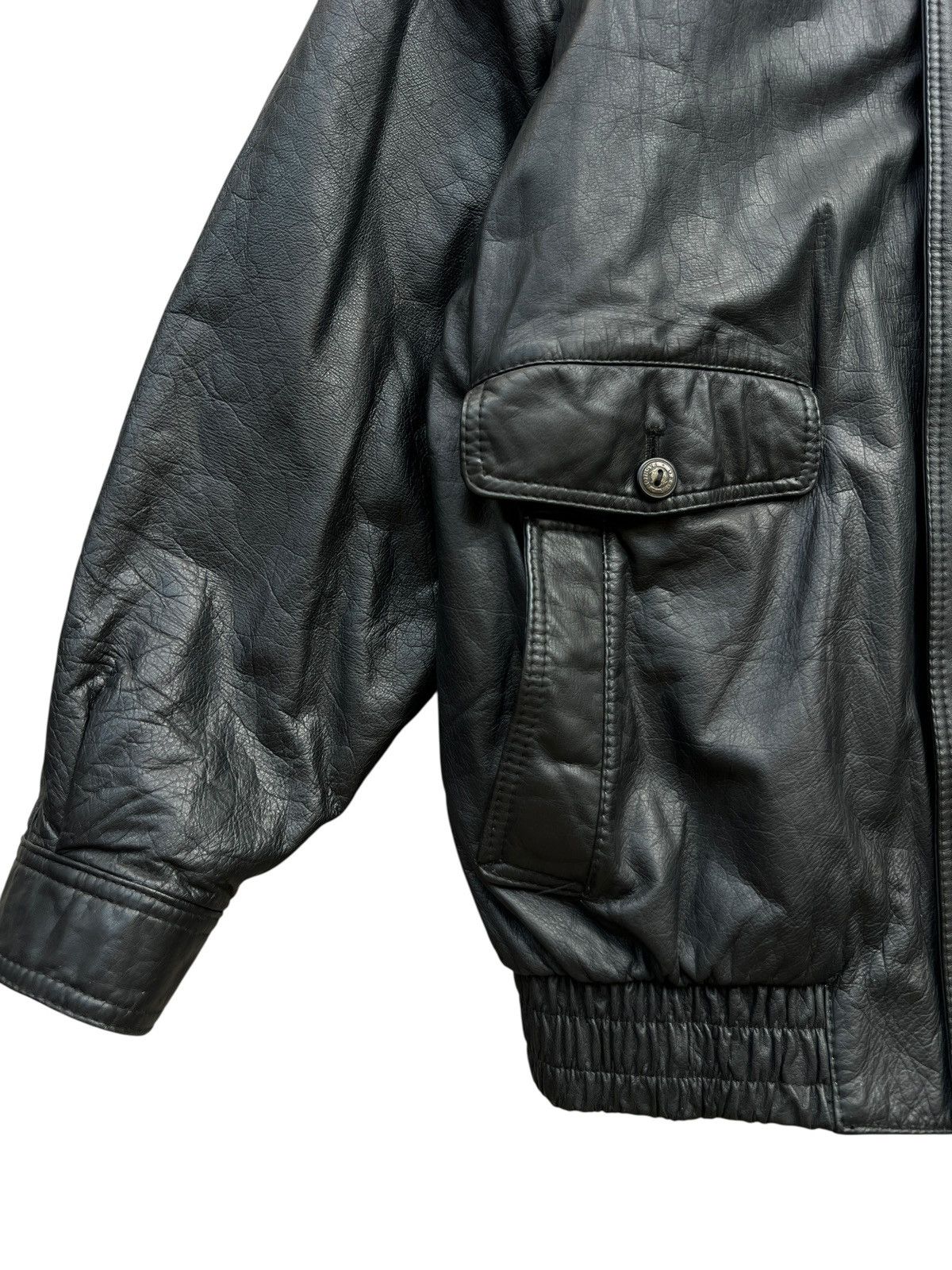 Vintage Vintage 90s Italian Mode A2 Black Flight Leather Jacket Size US M / EU 48-50 / 2 - 6 Thumbnail