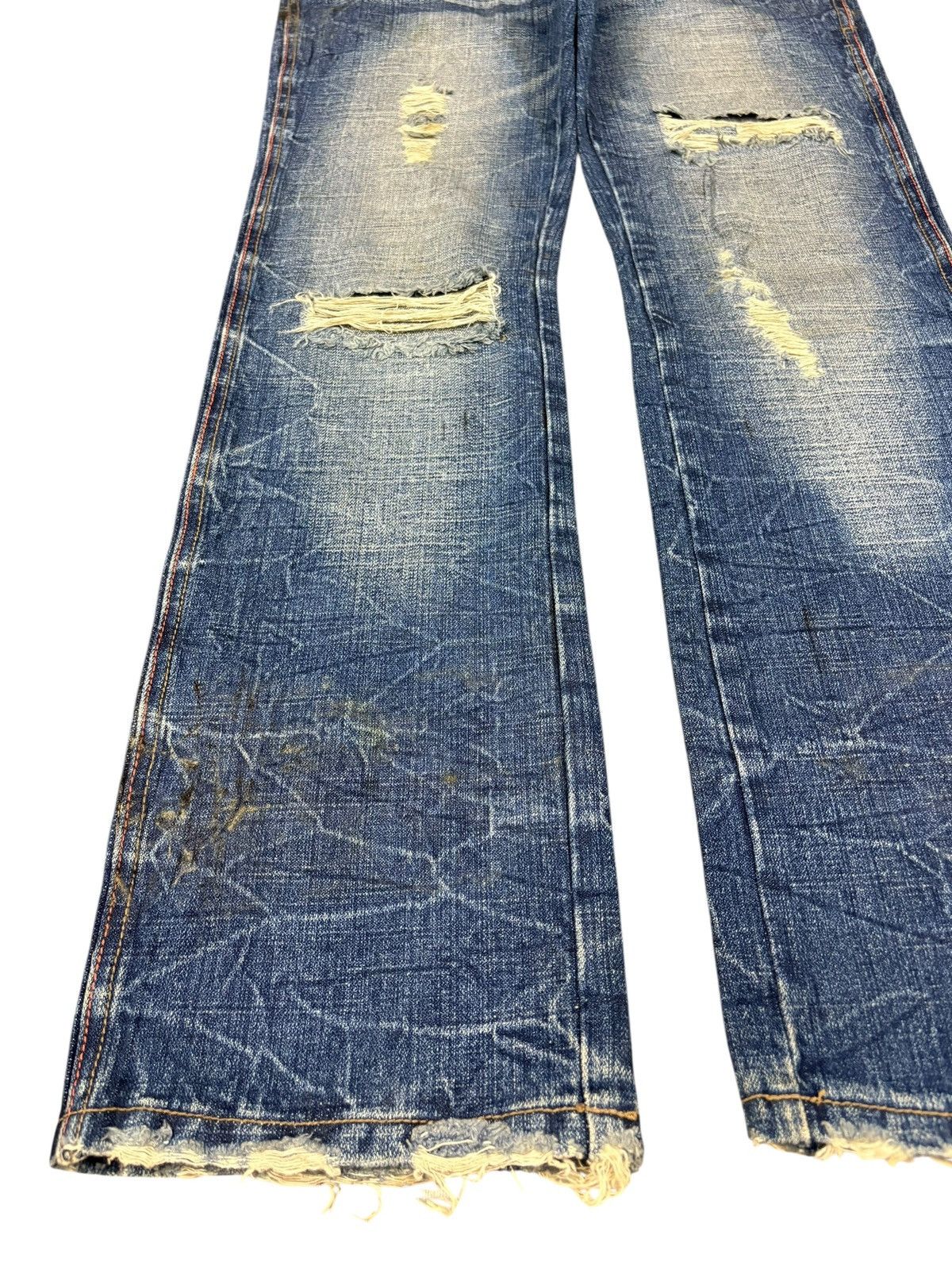 Japanese Brand Vintage Japanese Brand Crack Mud Wash Distressed Loose Jeans Size US 31 - 6 Thumbnail