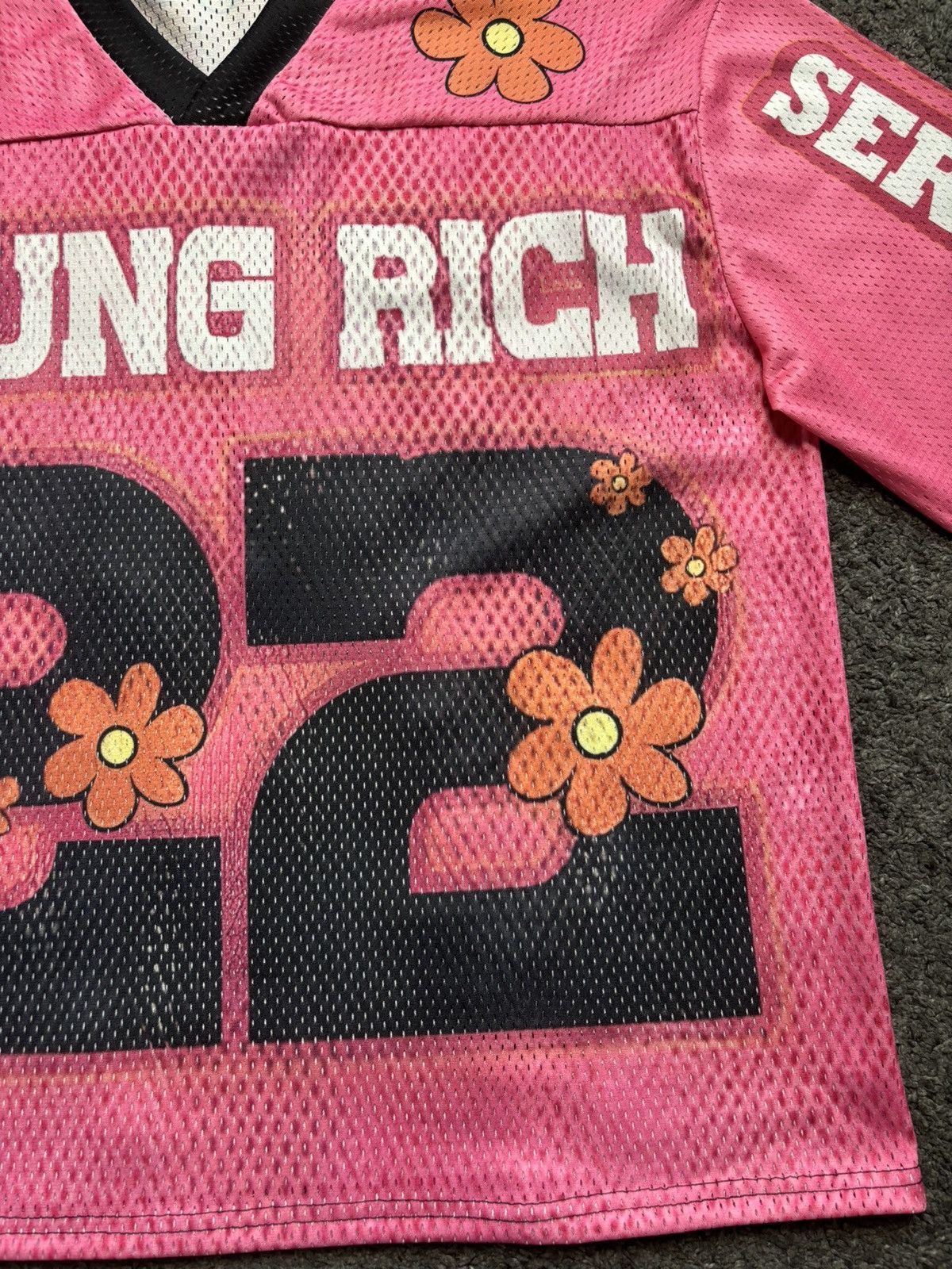 Japanese Brand Vintage Young Rich 22 flowers pink black football jersey Size US L / EU 52-54 / 3 - 7 Thumbnail