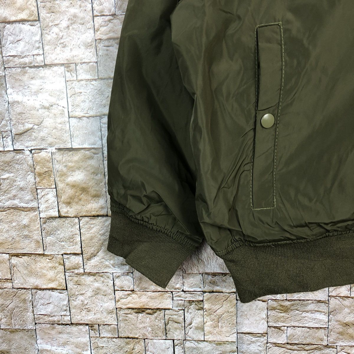 Japanese Brand Japan vintage Green Bombers Jacket #A566 Size US M / EU 48-50 / 2 - 7 Thumbnail