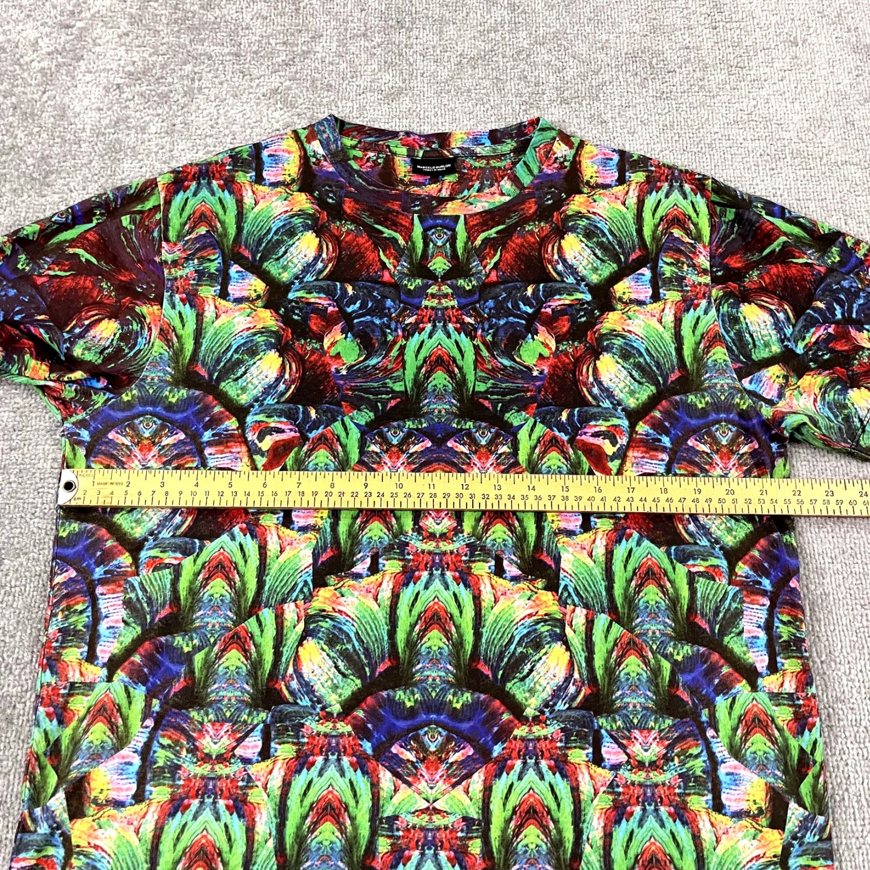 Vintage MARCELO BURLON Shirt Mens Small Pedro Sponge Abstract Art Adult T-Shirt Fun Loud Size US S / EU 44-46 / 1 - 4 Thumbnail