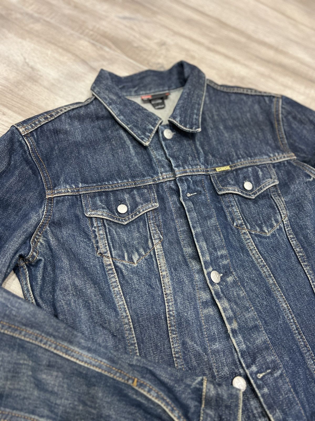 Diesel × Vintage Vintage Women's Denim Jacket Diesel Size XL / US 12-14 / IT 48-50 - 5 Thumbnail