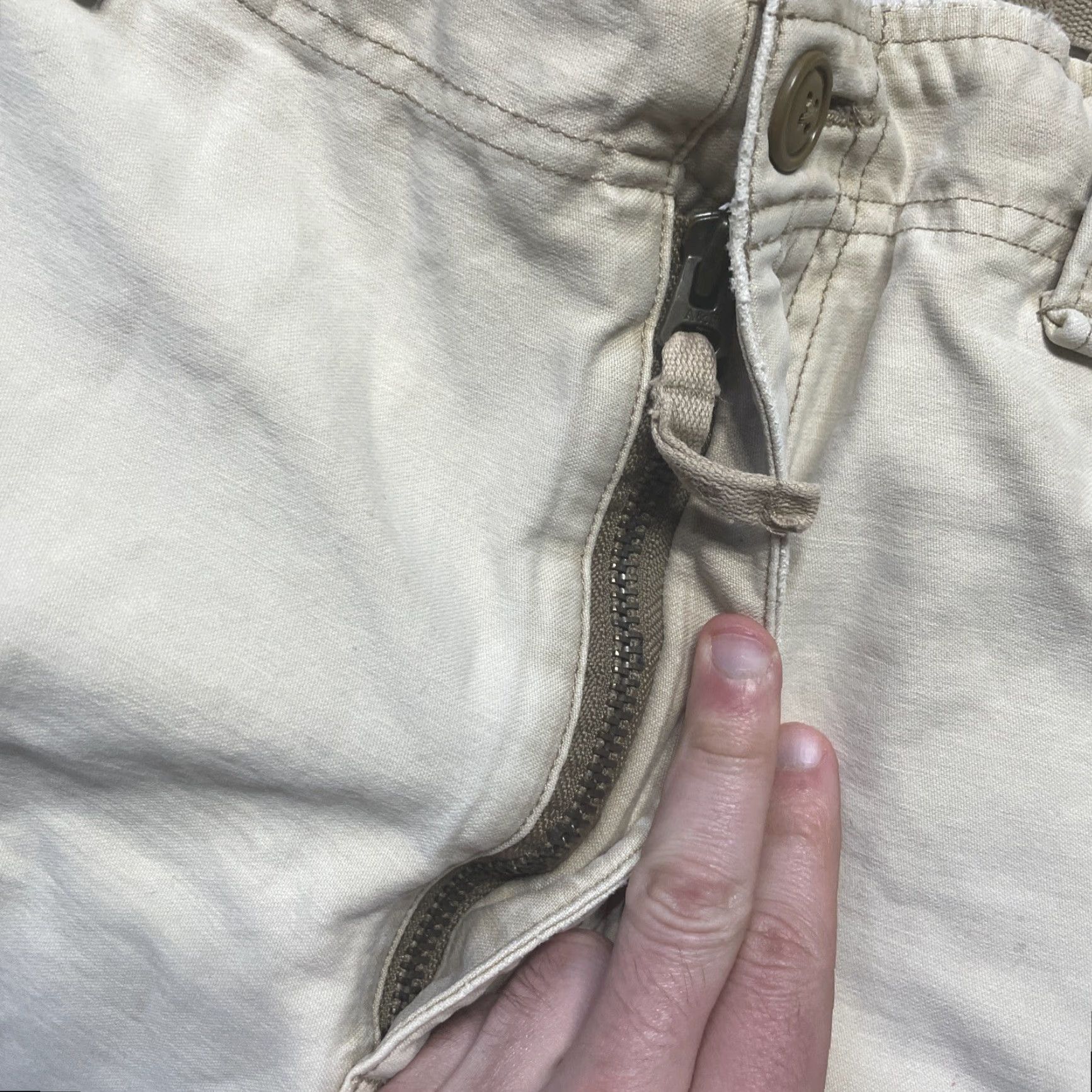 Abercrombie & Fitch VINTAGE Abercrombie & Fitch Cargo Shorts Men’s SZ 34 Beige 7 Pocket Distressed Heavy Pockets Y2K VTG Mens Size US 34 / EU 50 - 5 Thumbnail