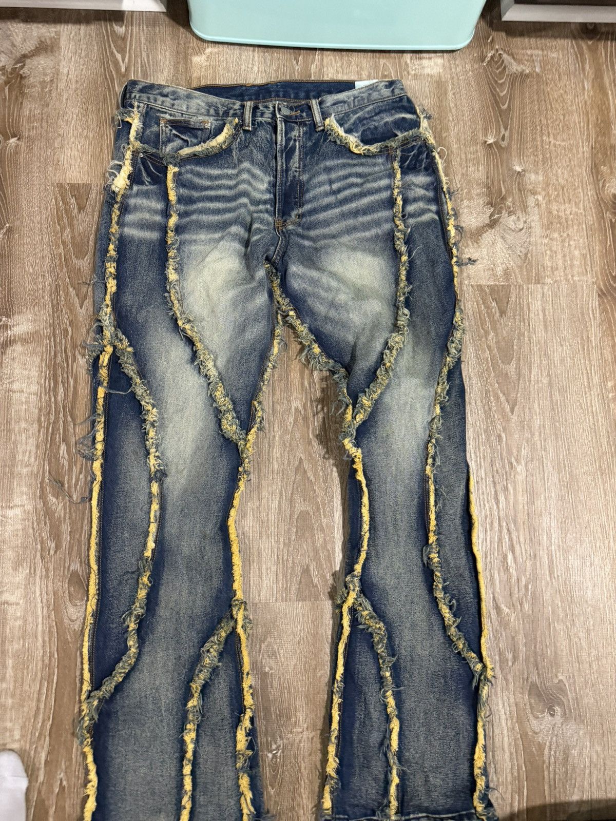MNML MNML Frayed Panel Distressed Denim Jeans Size US 34 / EU 50 - 1 Thumbnail