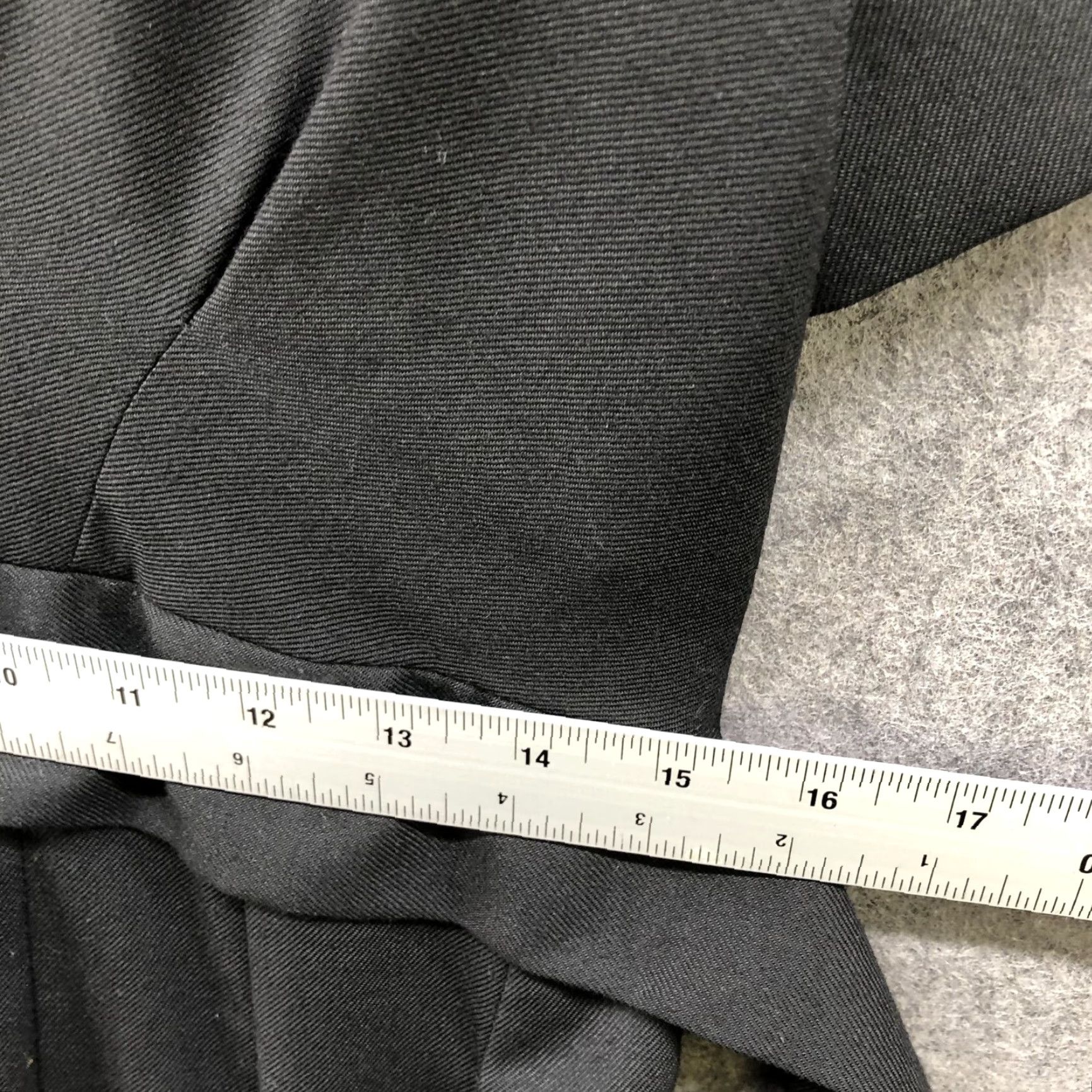 French Connection French Connection Romper Dress Black Short Sleeve V-Neck Pleated Puff Sleeve Wide-Leg 8 Women Size 30" / US 8 / IT 44 - 6 Thumbnail