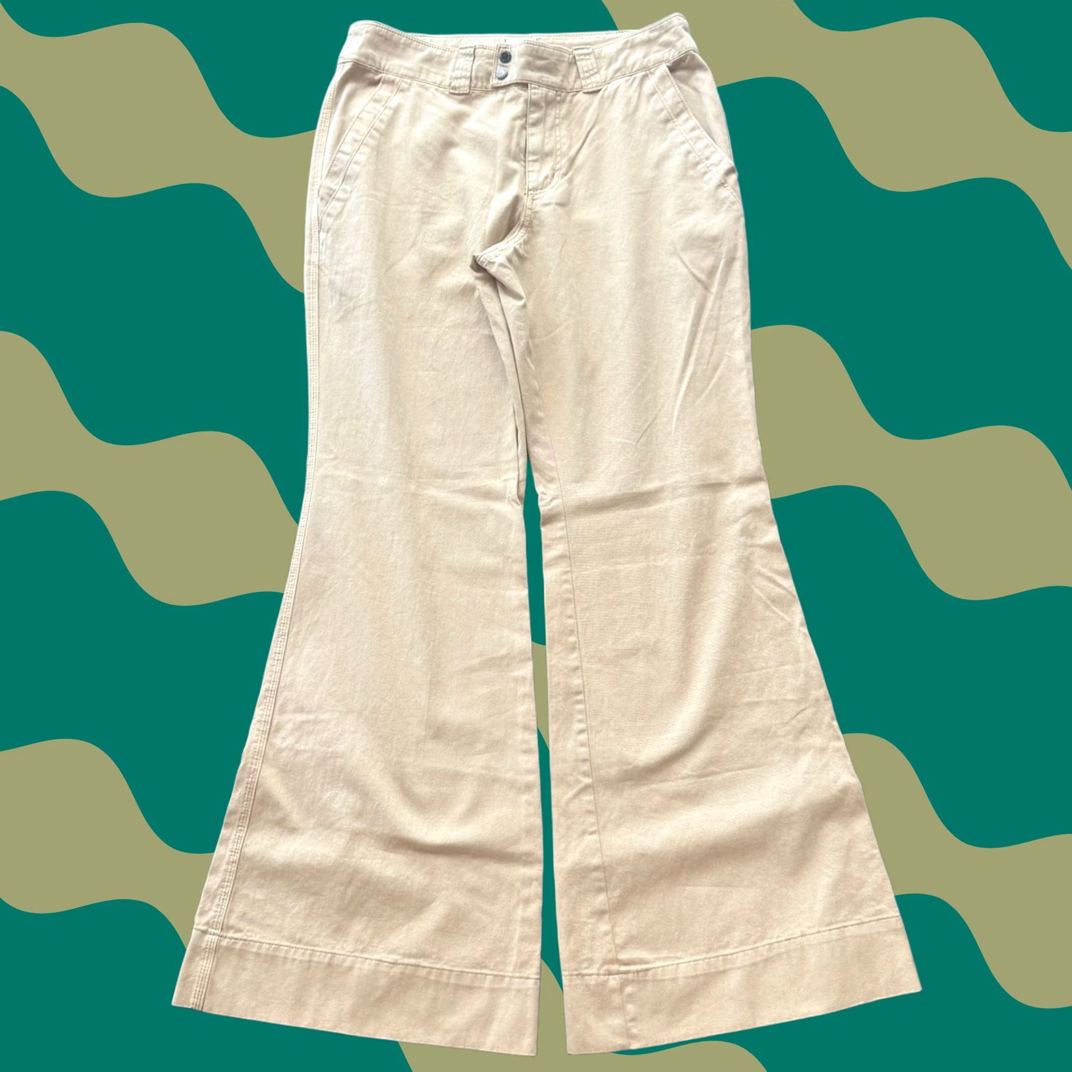 Bdg VINTAGE BDG Wide Leg Baggy Flare Pale Yellow Denim Pants Women’s 8 Women Yellow Flared 80s 90s Mens Girls Boys Size 30" / US 8 / IT 44 - 1 Thumbnail