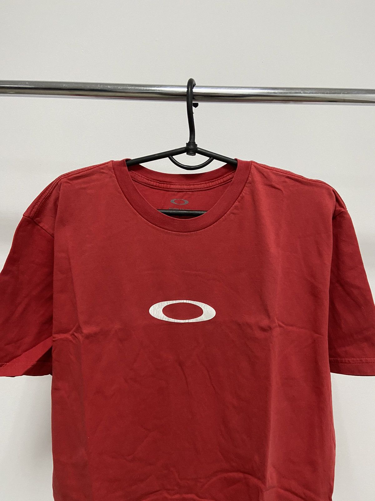 Oakley × Vintage Oakley T Shirt Vintage Big Logo Gorpcore Street Style Y2K Size US L / EU 52-54 / 3 - 2 Thumbnail