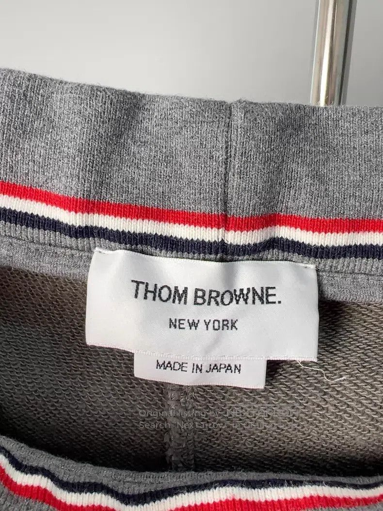 Thom Browne Thom Browne size 3 Grey Striped Shorts Size US 30 / EU 46 - 3 Thumbnail