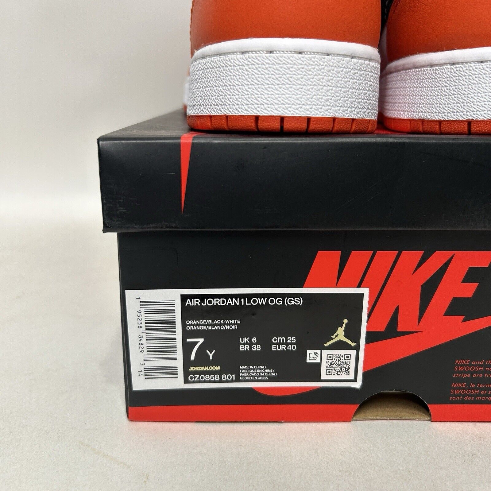Jordan Brand Nike Air Jordan 1 Low OG GS “Starfish” 2024 Size US 8.5 / IT 38.5 - 5 Thumbnail
