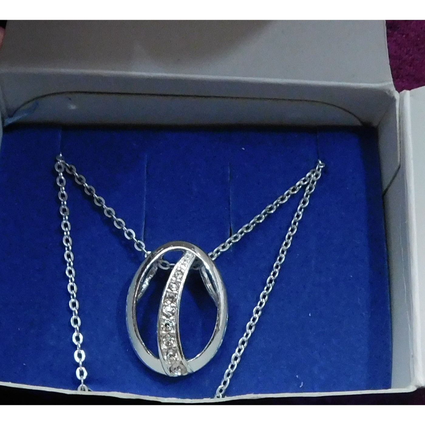 Other Avon "Believe In Love" Silver Tone Pendant Necklace Size ONE SIZE - 2 Thumbnail