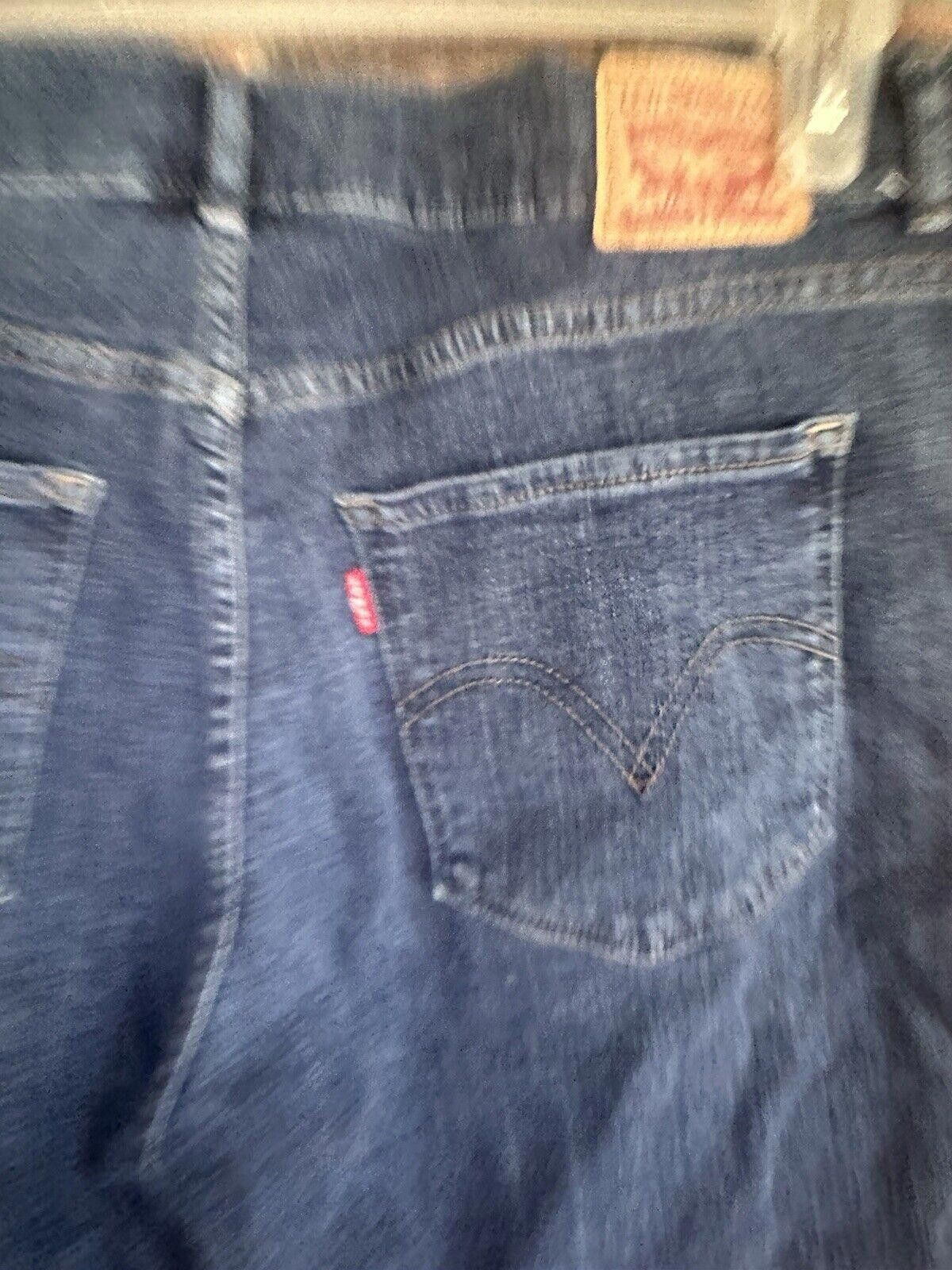 Levi's Levi's Women's Denim Shorts -- Size 30" / US 8 / IT 44 - 5 Thumbnail