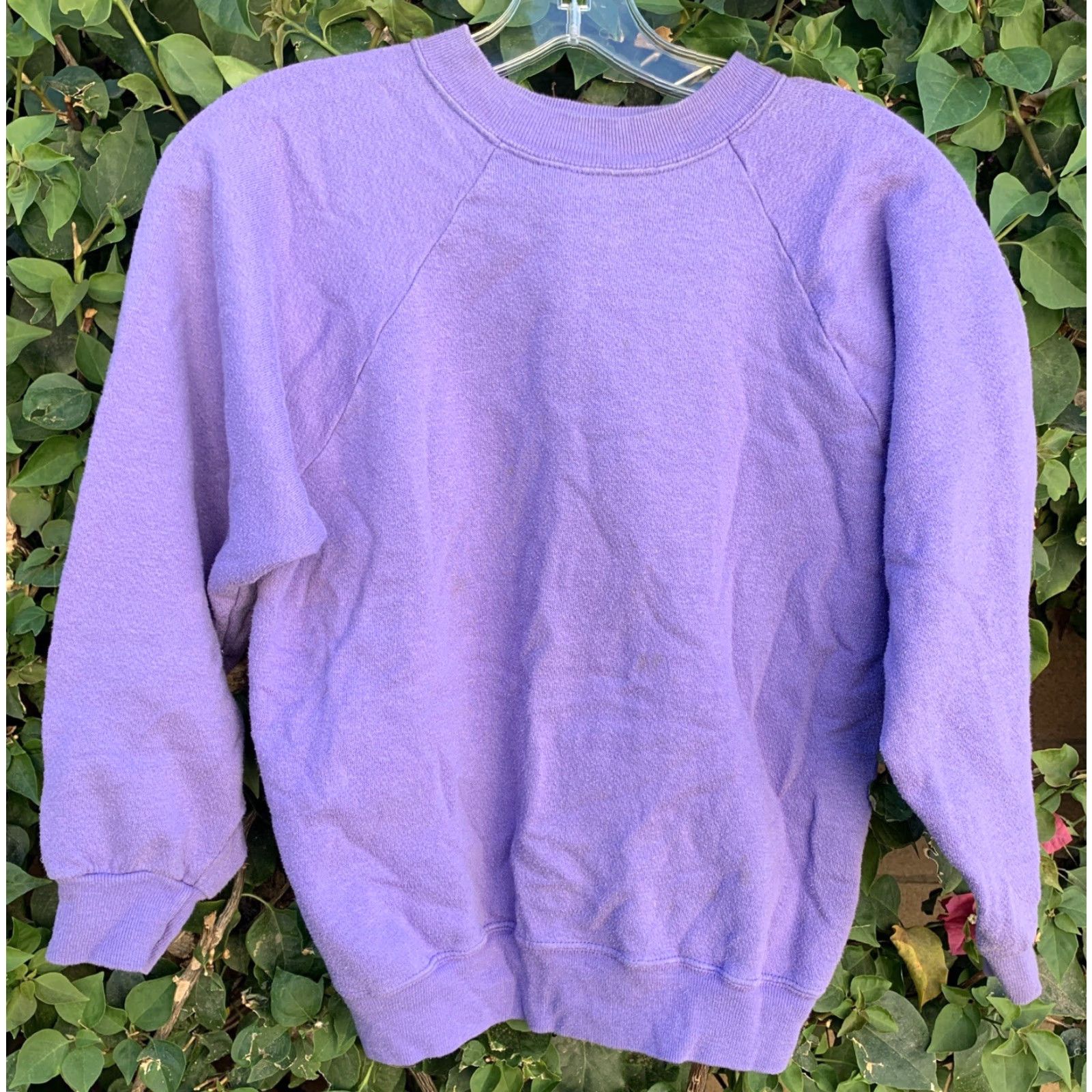 Tultex VINTAGE Tultex Sweatshirt Raglan Long Sleeve Pullover S Unisex Adults Purple Cotton Blend 50% Creslan 50% PULLOVER USA 1990s? Lavender Purple Soap? Size US S / EU 44-46 / 1 - 3 Thumbnail