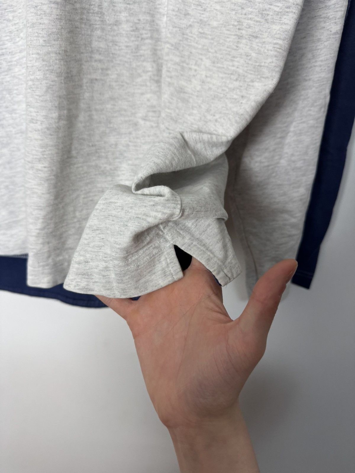 Nike Vintage 90s Nike Swoosh Logo Crewneck Sweatshirt Y2K Size US L / EU 52-54 / 3 - 10 Thumbnail