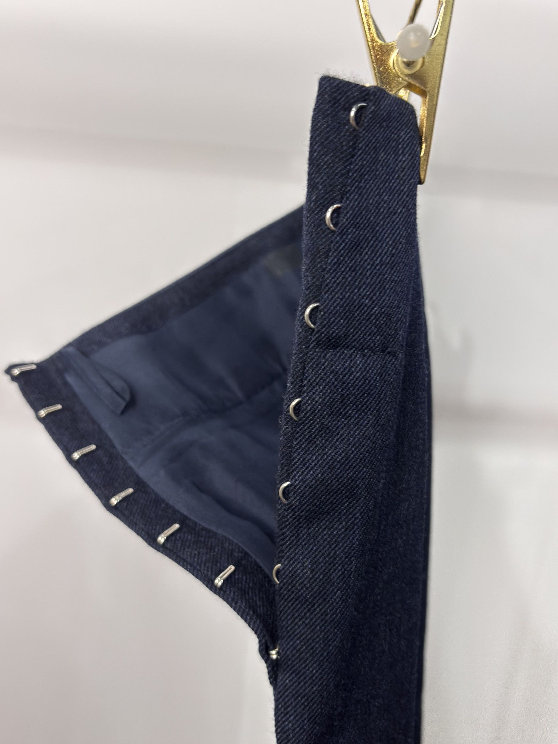 Louis Vuitton Louis Vuitton Navy Wool Pencil Skirt – Side Button Closure Size 24" / US 00 / IT 34 - 4 Thumbnail