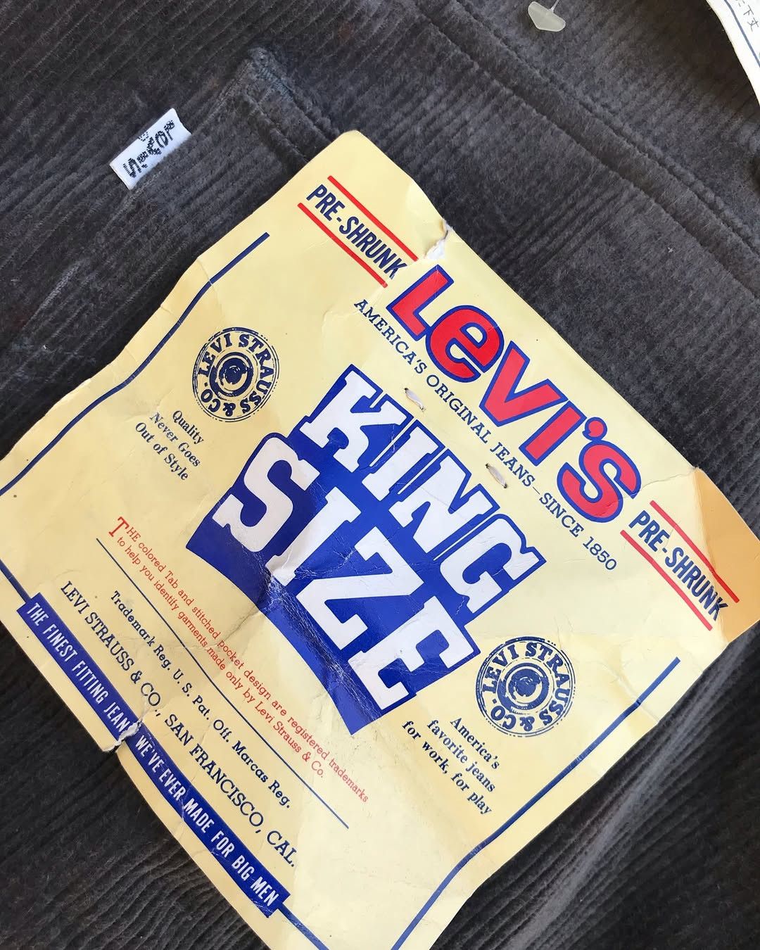 Levi's Very rare Levis big size waist 46 inch Corduroy pants Size US 44 / EU 60 - 6 Thumbnail
