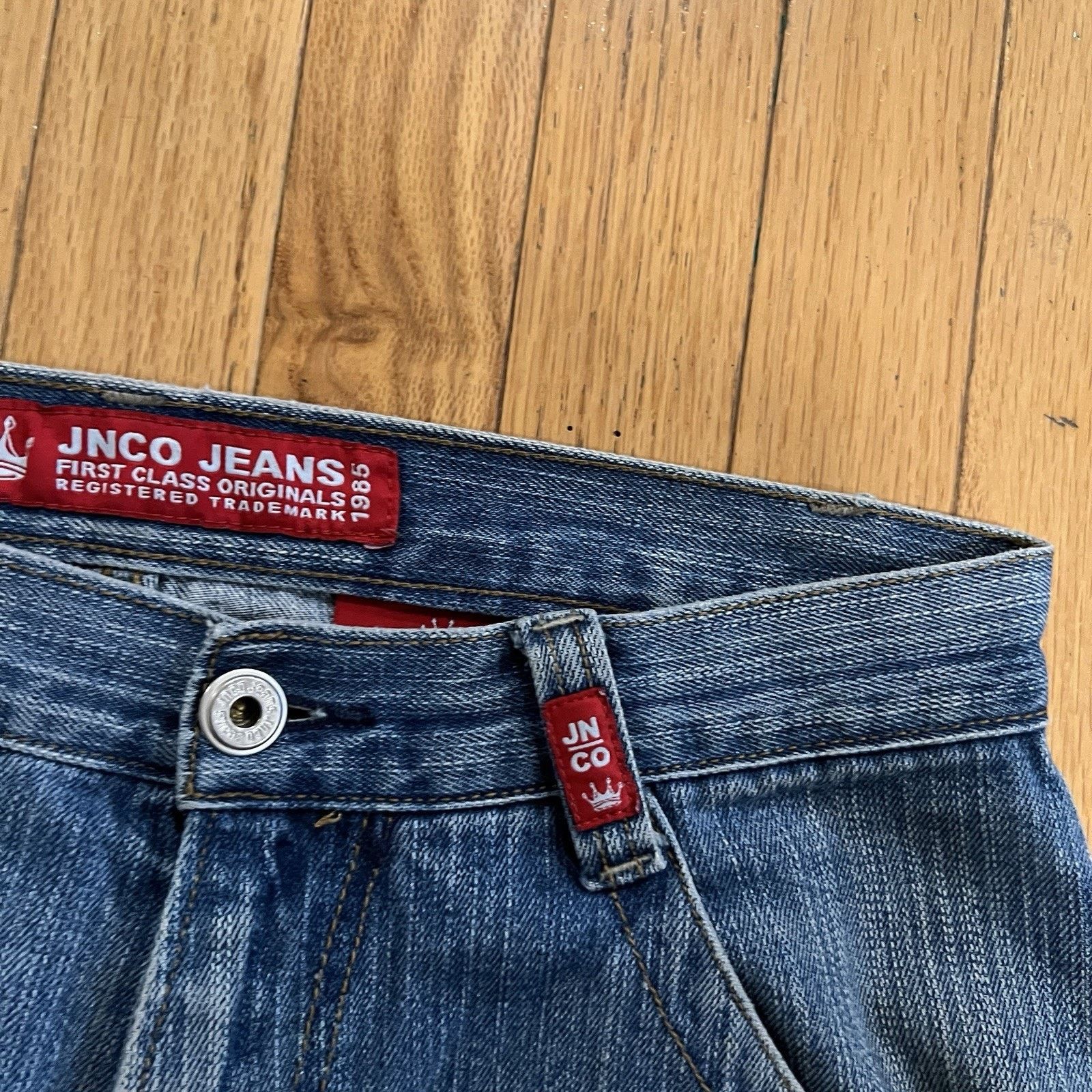 JNCO Vintage Y2K Jnco Jeans Crown Design Baggy Y2K Distressed Size US 31 - 8 Thumbnail