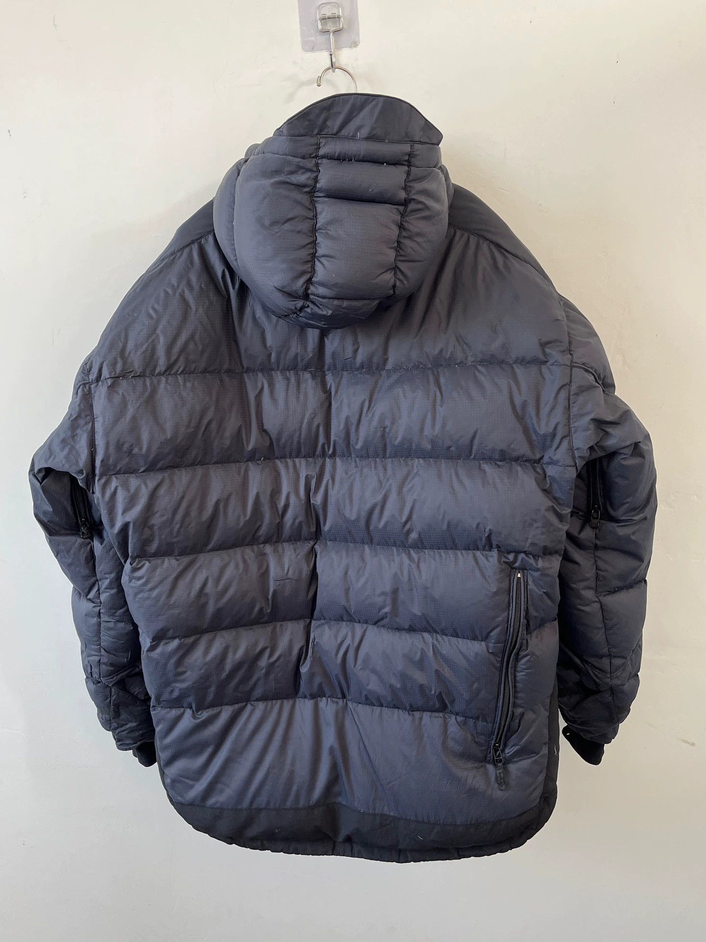 Oakley Oakley Vintage 00s Down Jacket L Size US L / EU 52-54 / 3 - 2 Thumbnail