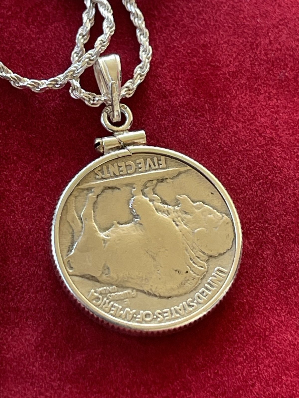 Designer × Vintage Vintage buffalo nickel coin pendant necklace Size ONE SIZE - 5 Thumbnail