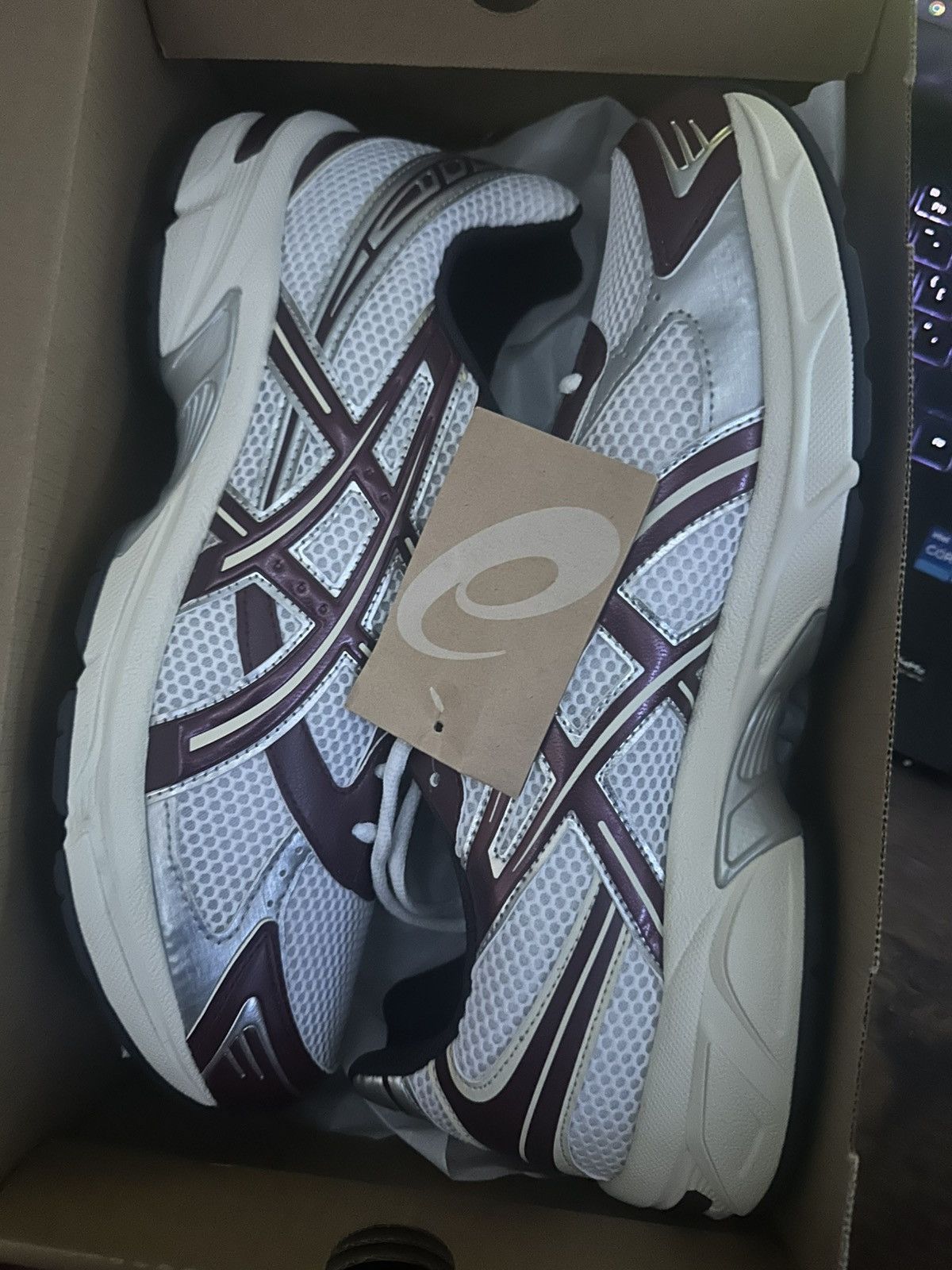 Asics Asics white maroon Size US 13 / EU 46 - 5 Thumbnail