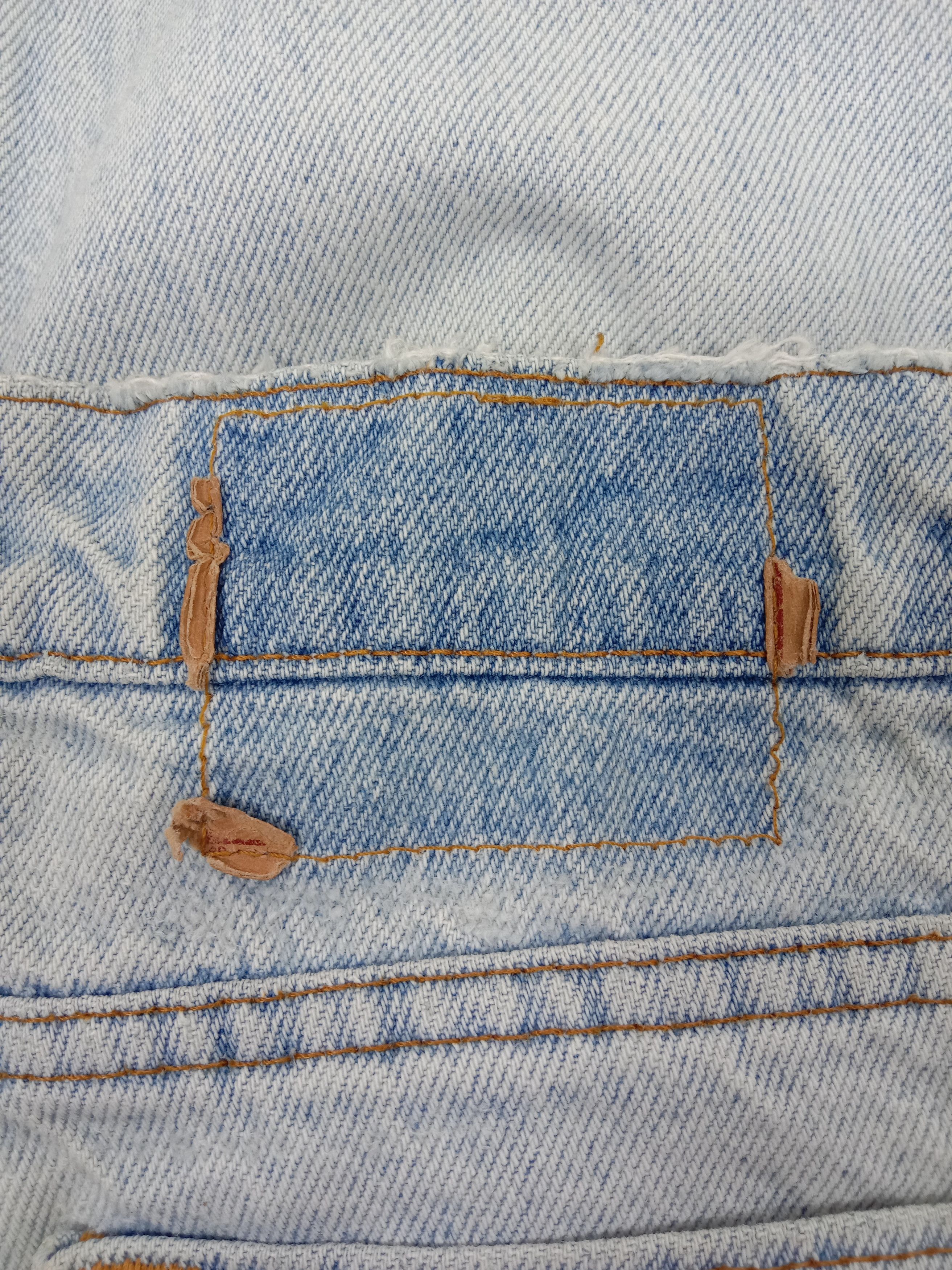 Levi's Vintage 90s Levi's 550 Jeans Light Wash Relaxed Fit Denim Size US 30 / EU 46 - 14 Thumbnail