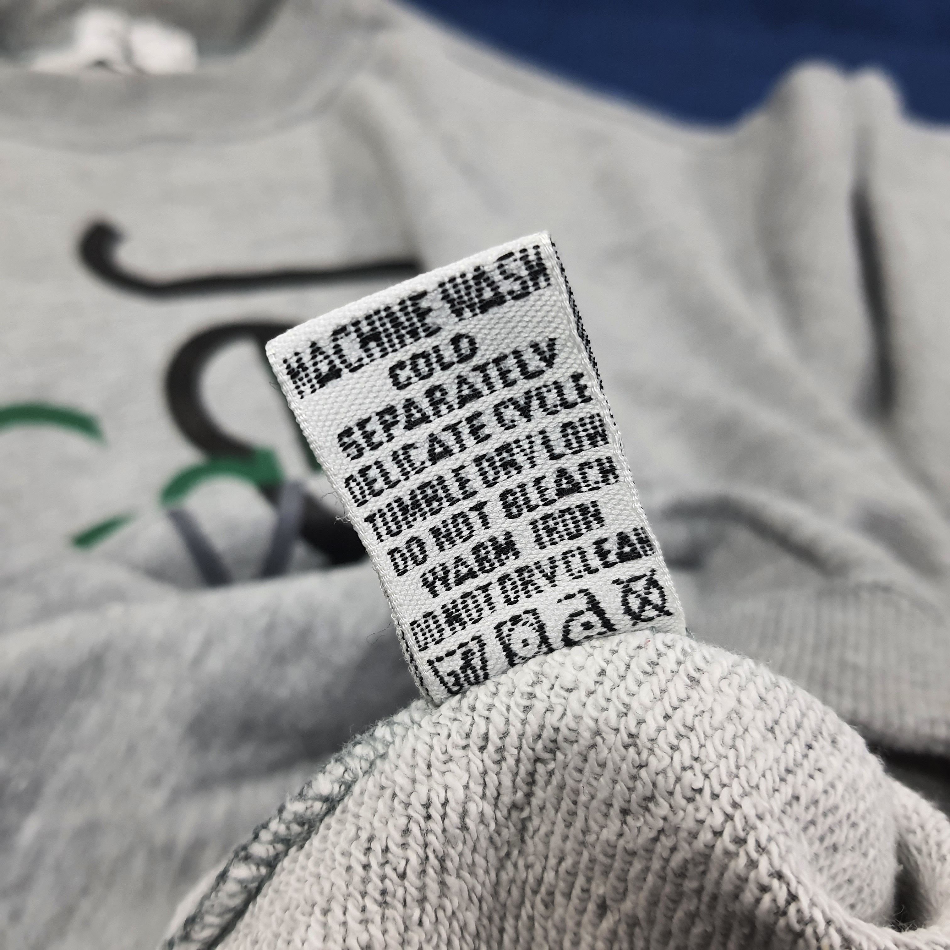 Calvin Klein Vintage Calvin Klein Jeans Sweatshirt C251N1 Size US M / EU 48-50 / 2 - 6 Thumbnail
