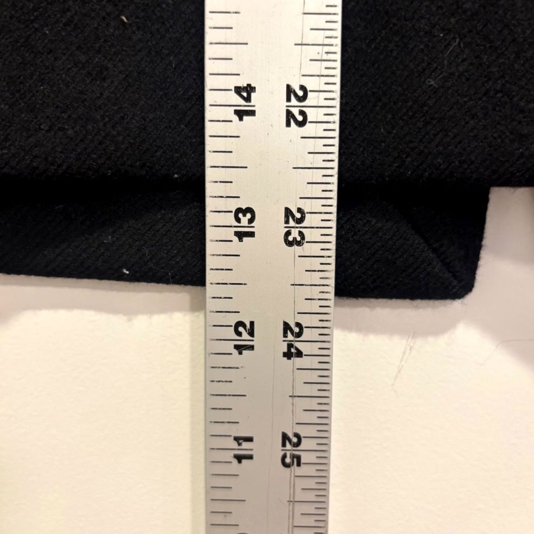 J.Crew J.Crew No. 2 Pencil Skirt Black 100% Wool Lined Zipper Back Vent Knee Length Womens Size 4 Size 27" / US 4 / IT 40 - 5 Thumbnail