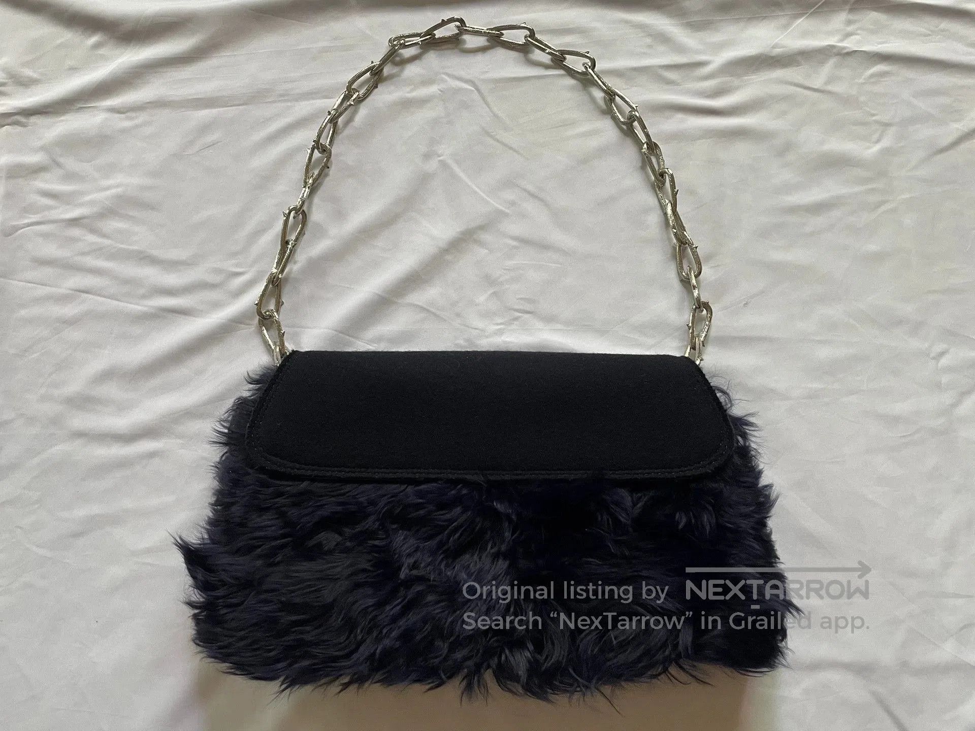 Undercover stylish furry chain handle shoulder bag. Size ONE SIZE - 1 Thumbnail