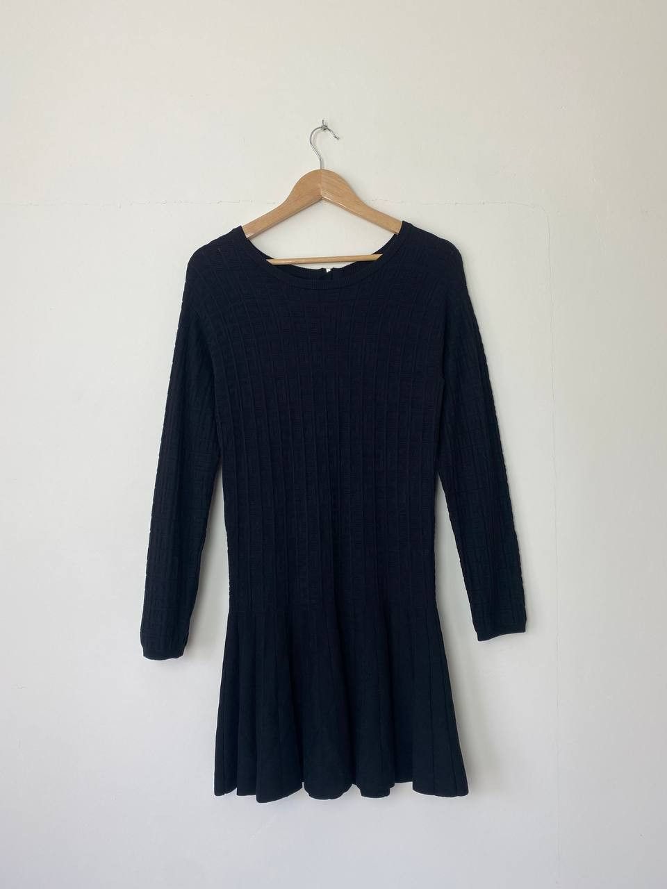 Givenchy Givenchy Kids Monogram Long Sleeve Dress Size XS / US 0-2 / IT 36-38 - 3 Thumbnail