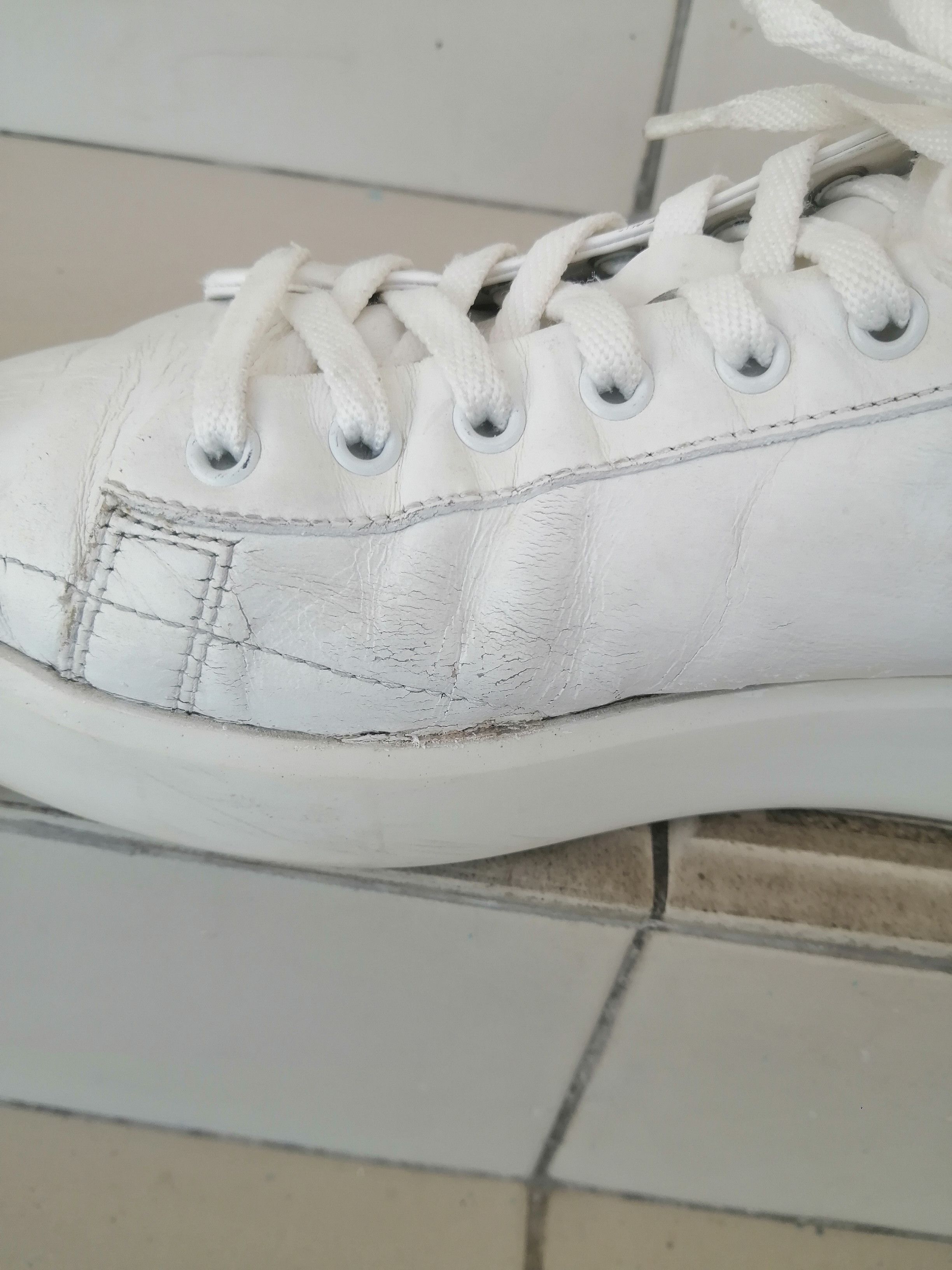 Golden Goose Golden Goose Purestar size 42 Size US 9 / EU 42 - 12 Thumbnail