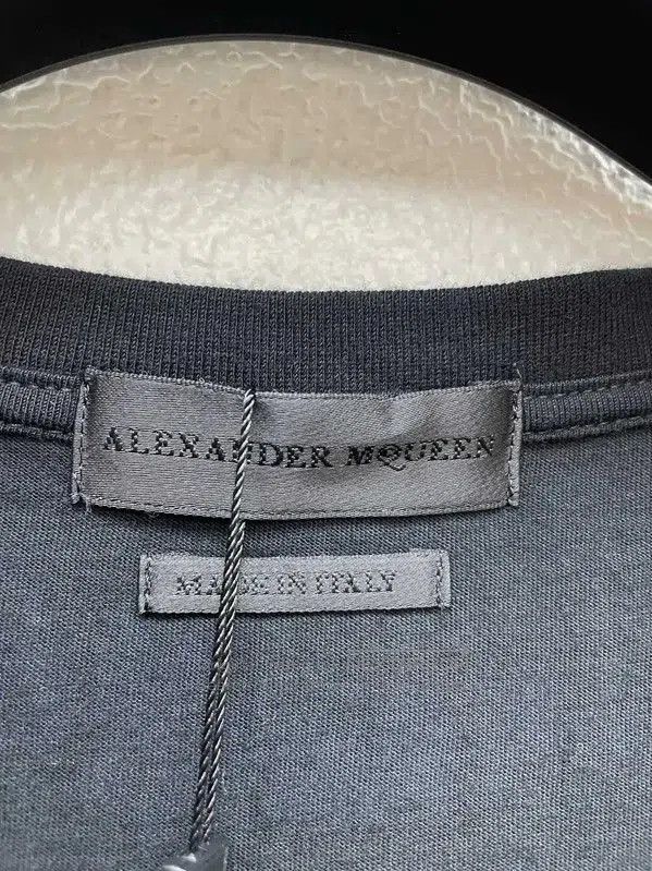 Alexander McQueen Alexander McQueen Black Cotton T-Shirt for Men . Size US XS / EU 42 / 0 - 4 Thumbnail