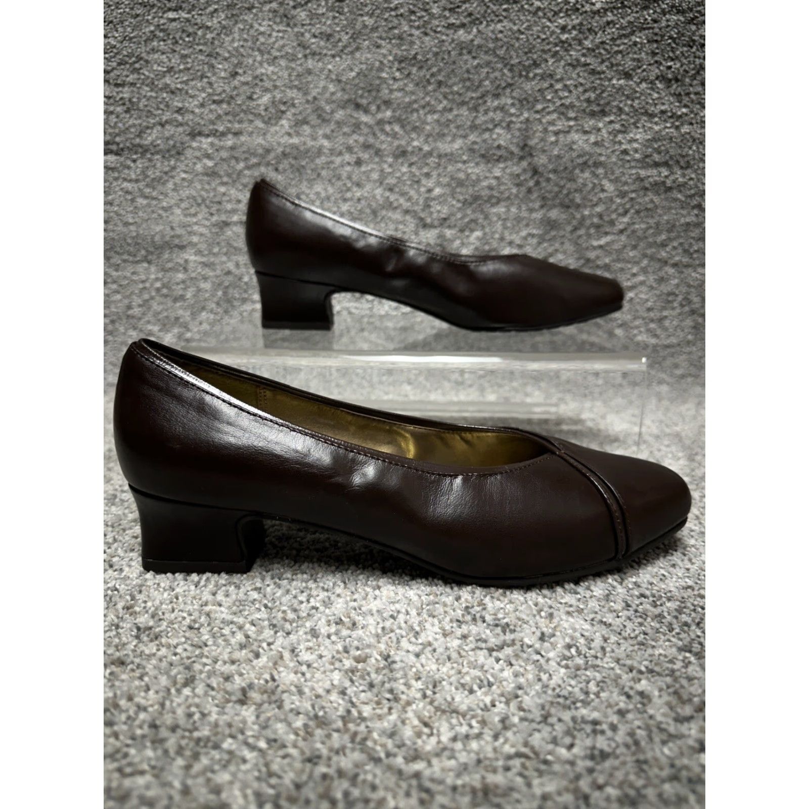 Hush Puppies Hush Puppies Pumps Size 8.5 Women's Pump Block Heel Dark Brown 90s Y2K Dark Academia Square Slip On Leather Insole Women Adults Shoes Size US 9 / IT 39 - 3 Thumbnail