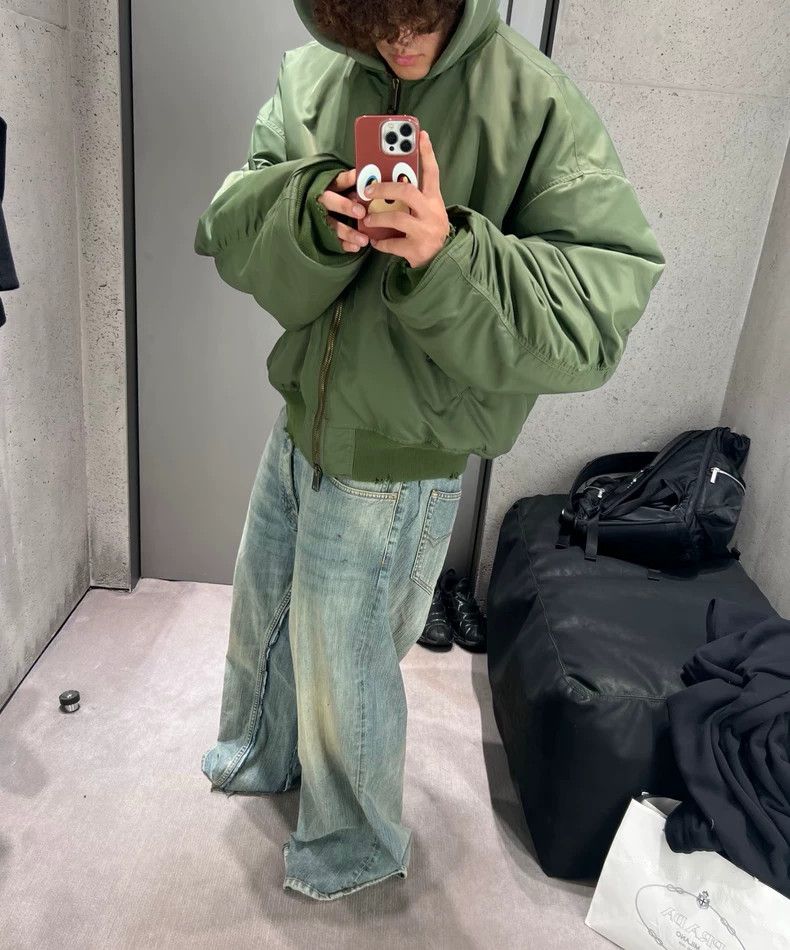Balenciaga Balenciaga Hooded Bomber jacket Size US XS / EU 42 / 0 - 7 Thumbnail