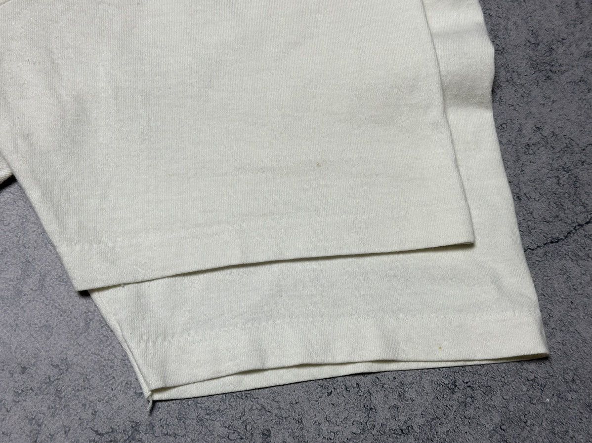 Vintage Vintage Bad Dog's Guide to Bitches Single Stitch Sex T-Shirt Size US L / EU 52-54 / 3 - 18 Thumbnail