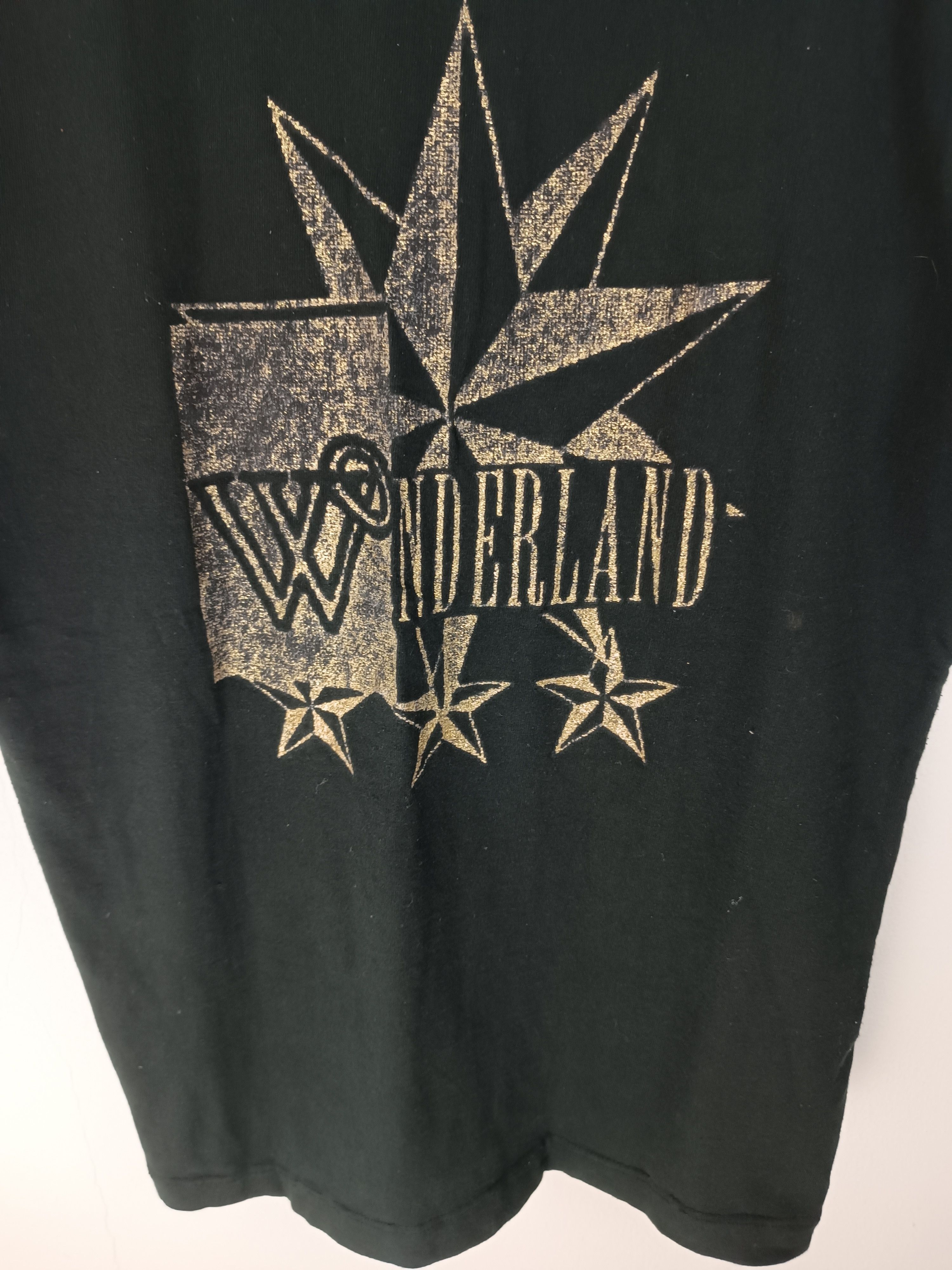 Vintage VINTAGE 90'S SIOUXSIE & THE BANSHEES 'WONDERLAND' RARE TEE Size US L / EU 52-54 / 3 - 14 Thumbnail