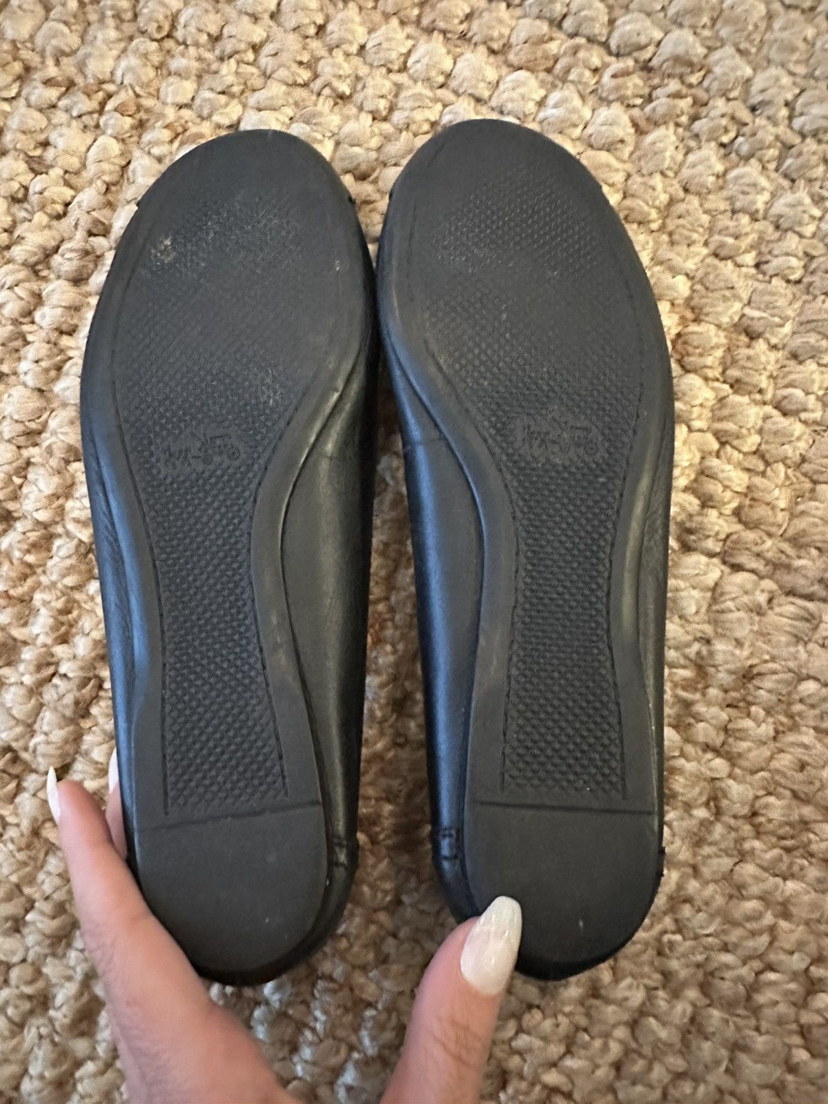 Coach Coach Chelsea Black Leather with Patent Toe Ballet Flats Size US 7 / IT 37 - 4 Thumbnail