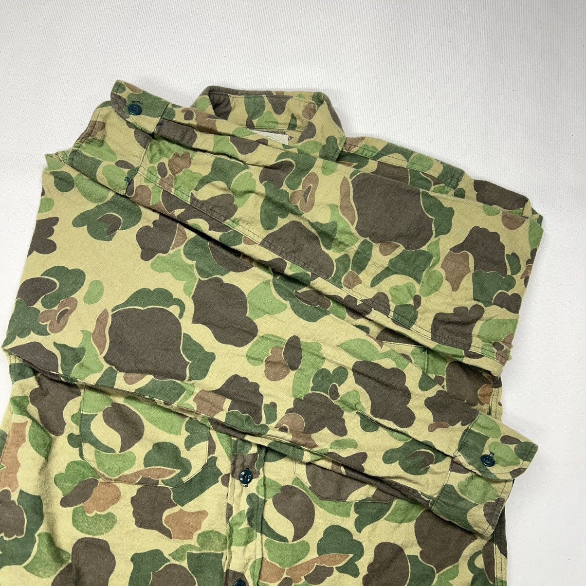 Vintage VTG Kamo Button Shirt Duck Camo Green Hunting Vietnam Era Size US S / EU 44-46 / 1 - 7 Thumbnail