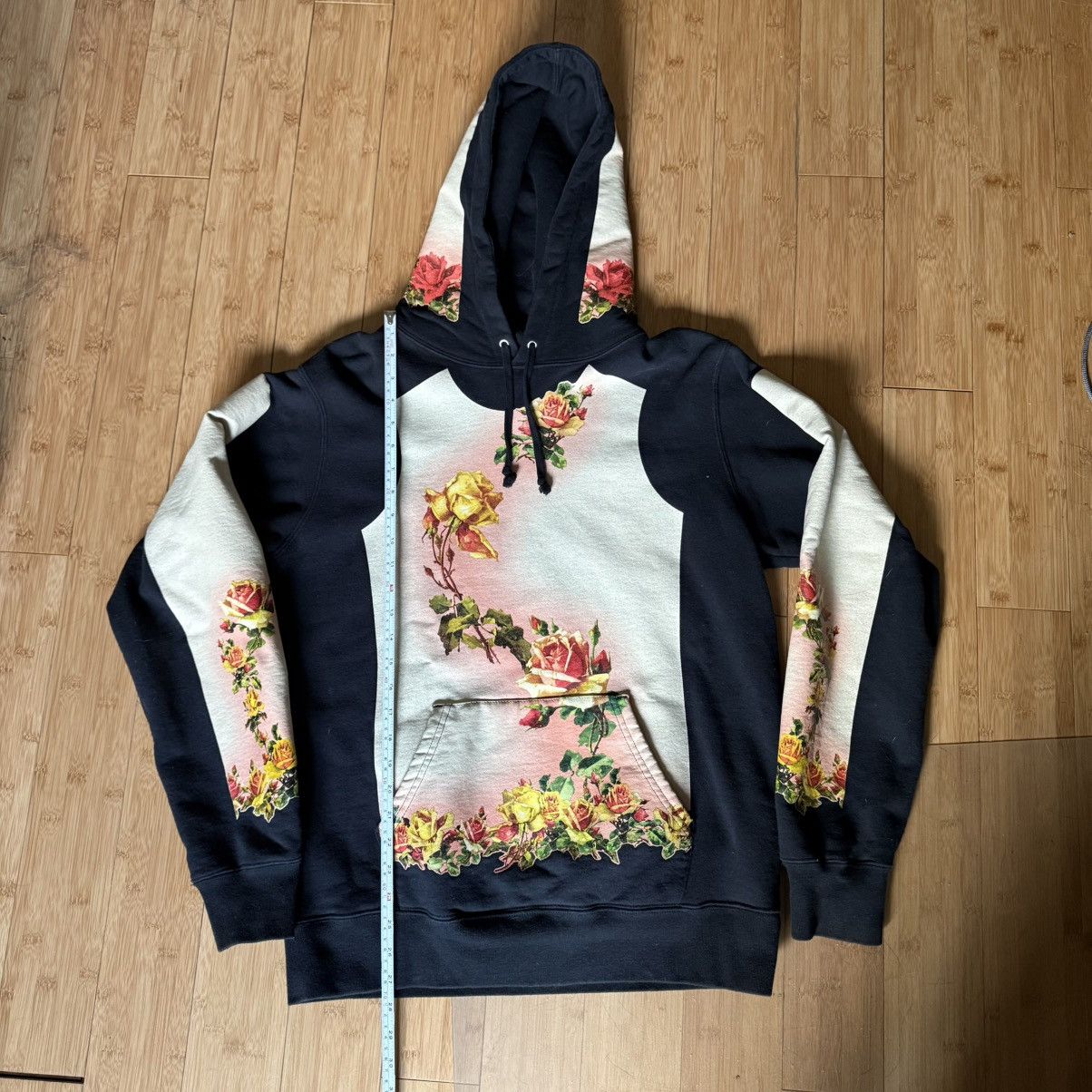 Jean Paul Gaultier × Supreme Supreme Jean Paul Gaultier Floral Print Hoodie SS19 Medium Size US M / EU 48-50 / 2 - 8 Thumbnail