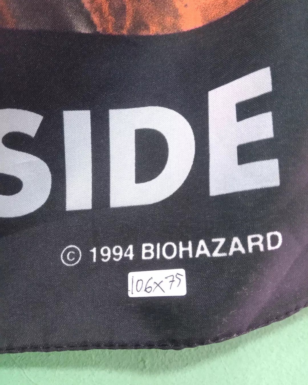 Vintage Vintage '94 BIOHAZARD poster flag Size ONE SIZE - 3 Thumbnail