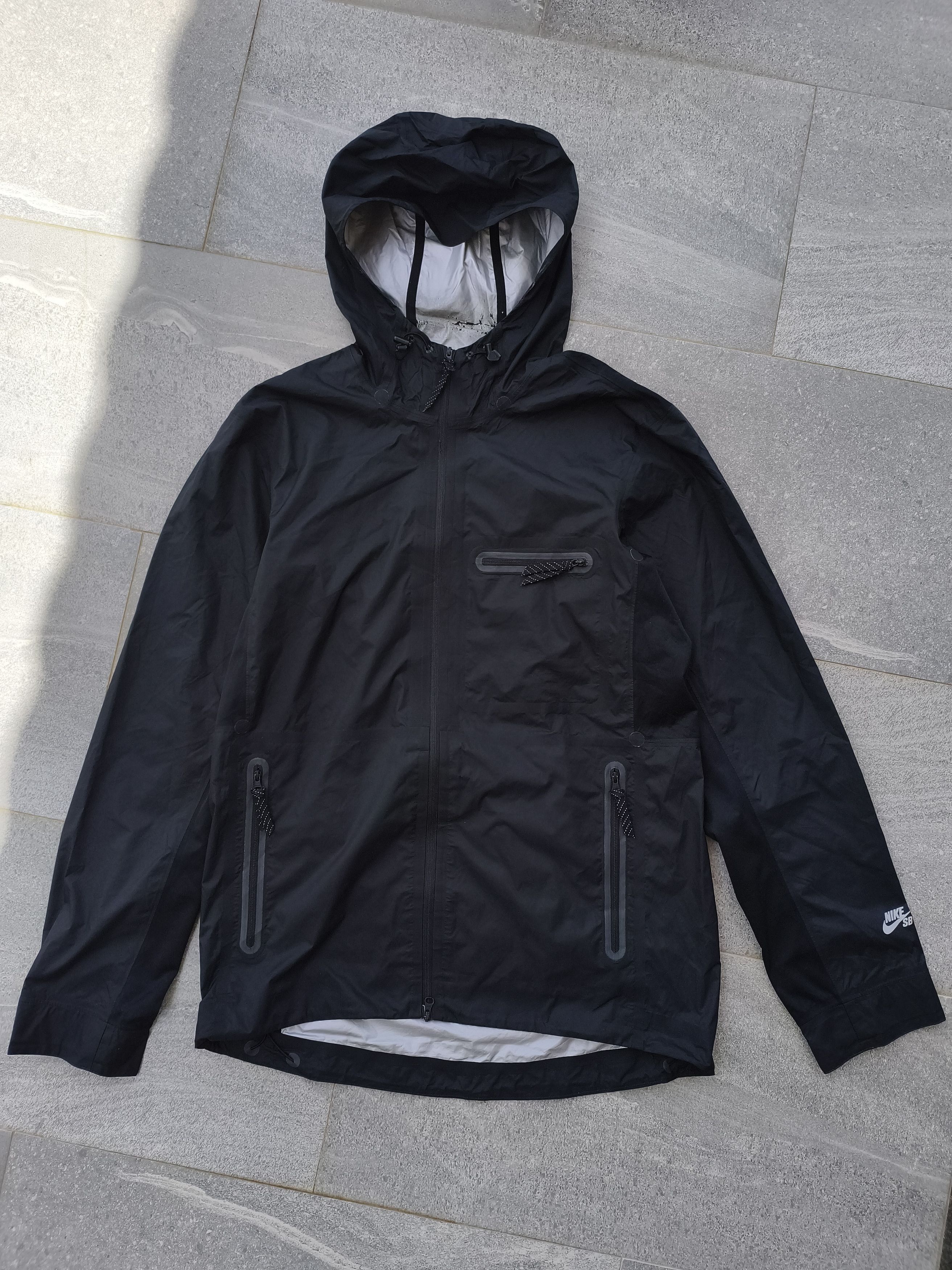 Nike SB Nike SB Steele Storm Fit Windbreaker Jacket Size US M / EU 48-50 / 2 - 1 Thumbnail
