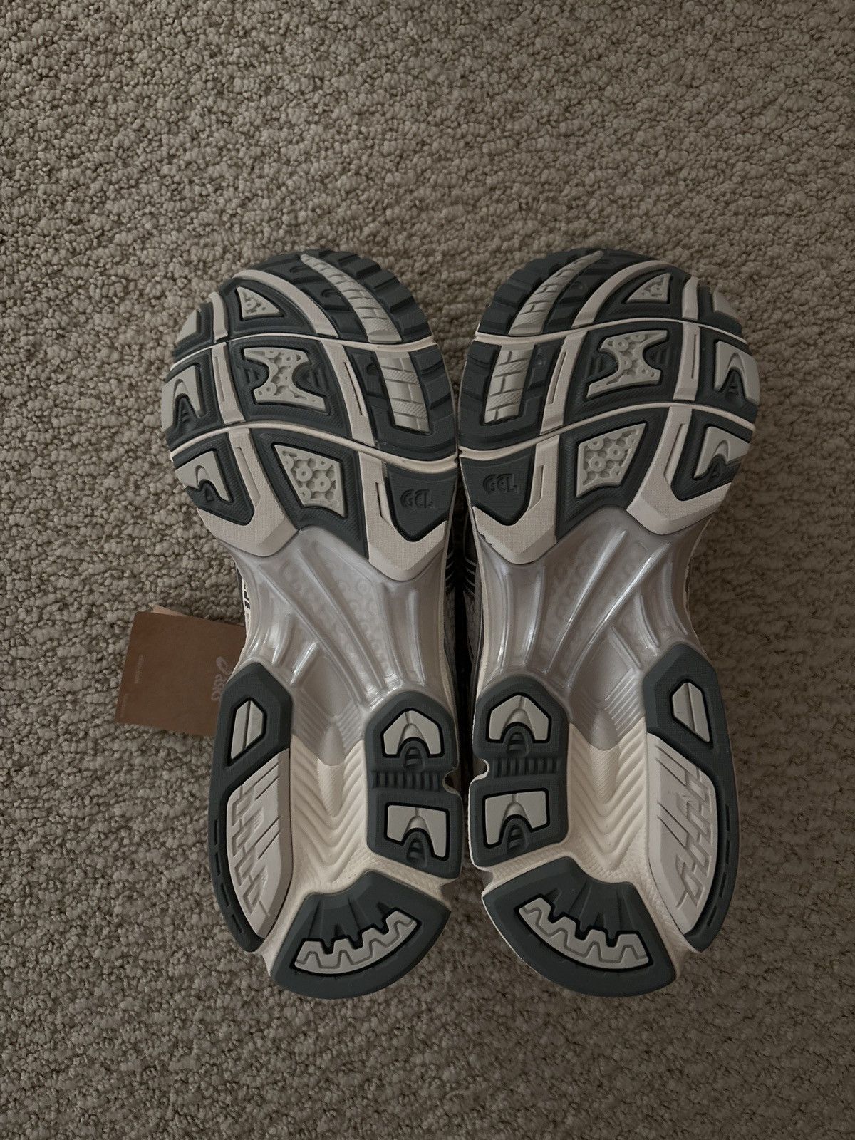 Asics ASICS Kayano 14 Size US 11.5 / EU 44-45 - 4 Thumbnail