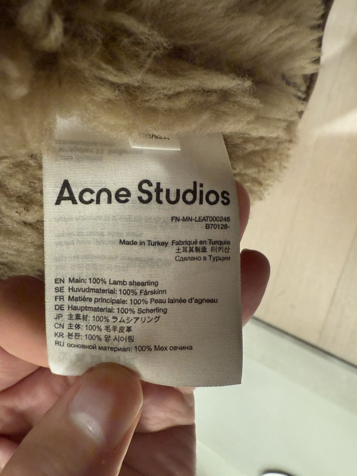 Acne Studios Acne Studios shearling leather jacket fur trim size 46 Size US S / EU 44-46 / 1 - 3 Thumbnail