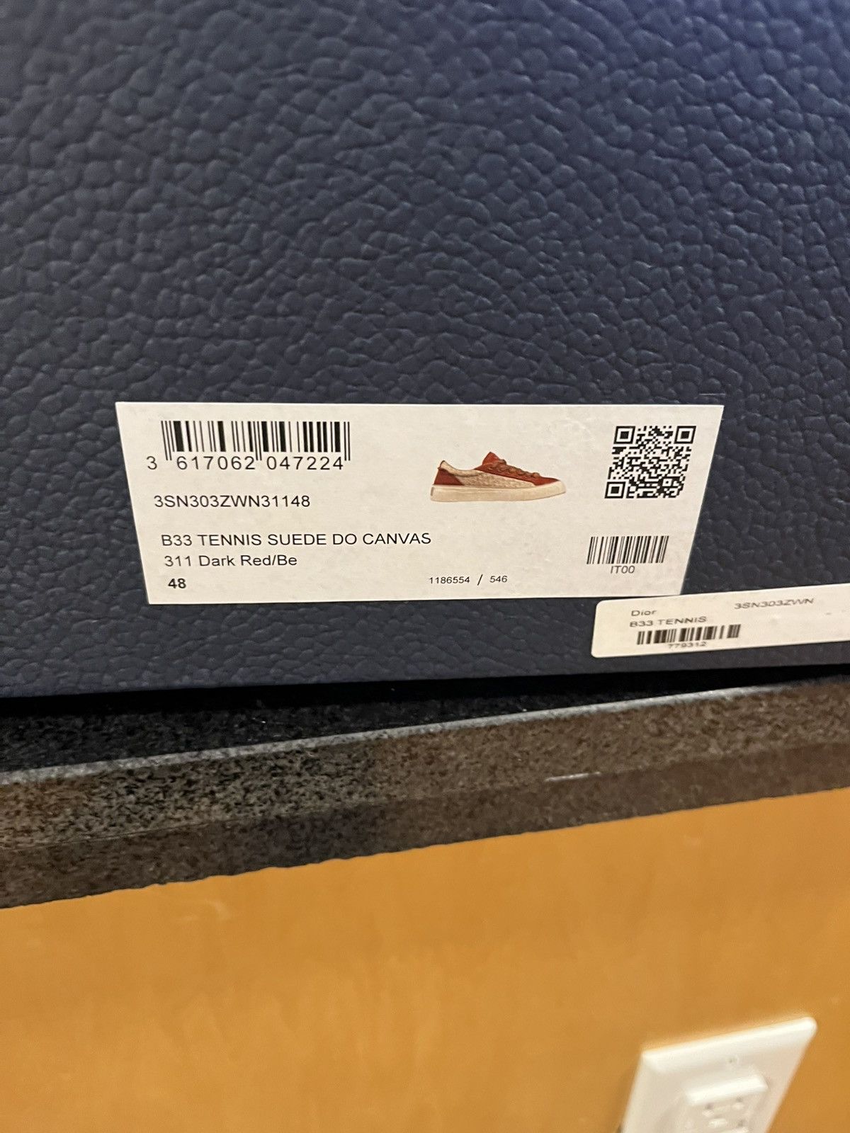 Dior DIOR B33 TENNIS SUEDE CANVAS Dark Red/Sz:: 48(15) Orig:$1495 Size US 15 / EU 48 - 10 Thumbnail