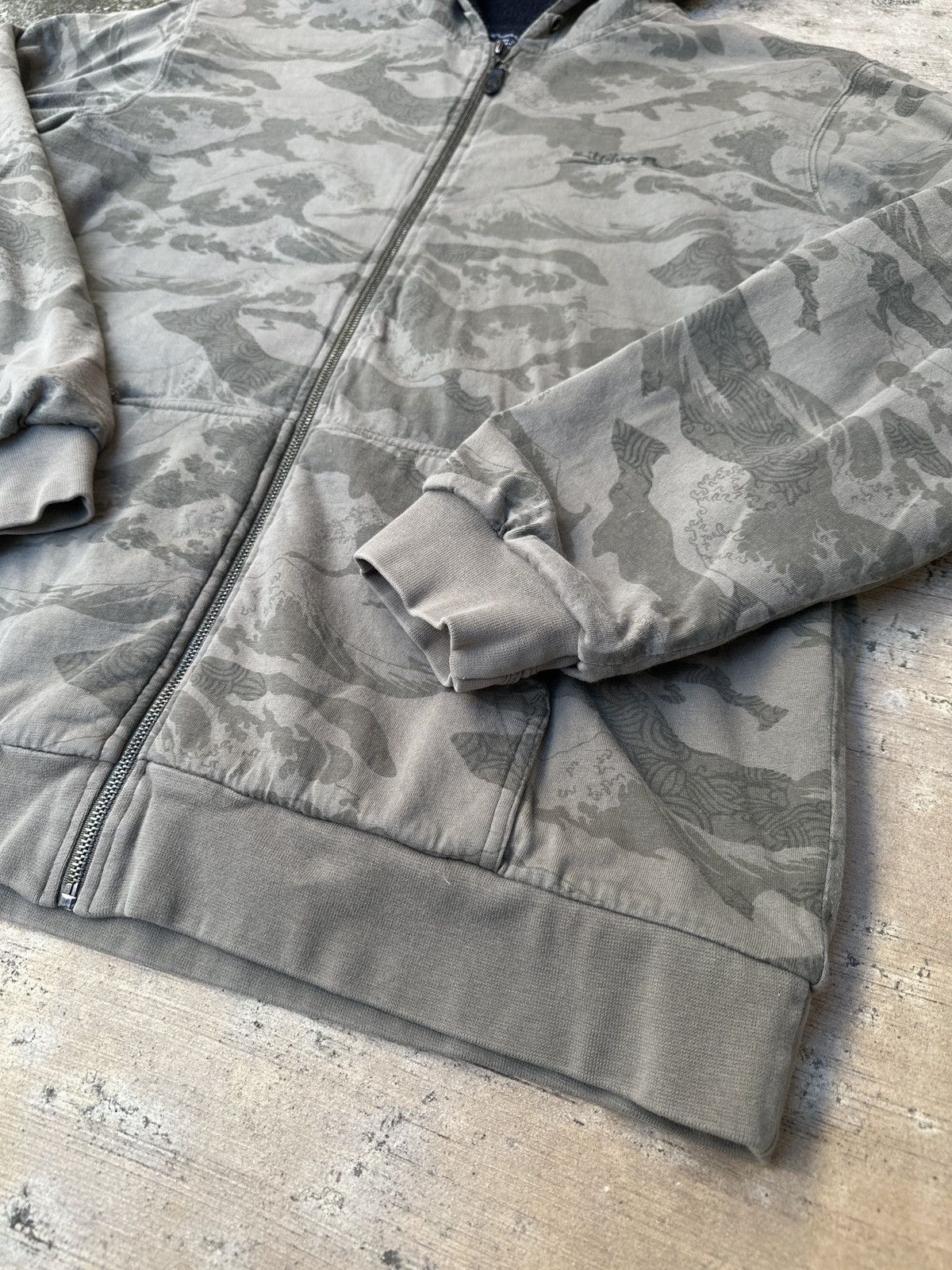 Quiksilver × Vintage Vintage 90s Quiksilver AOP Waves Surfwear Zipup Hoodie Size US XL / EU 56 / 4 - 3 Thumbnail