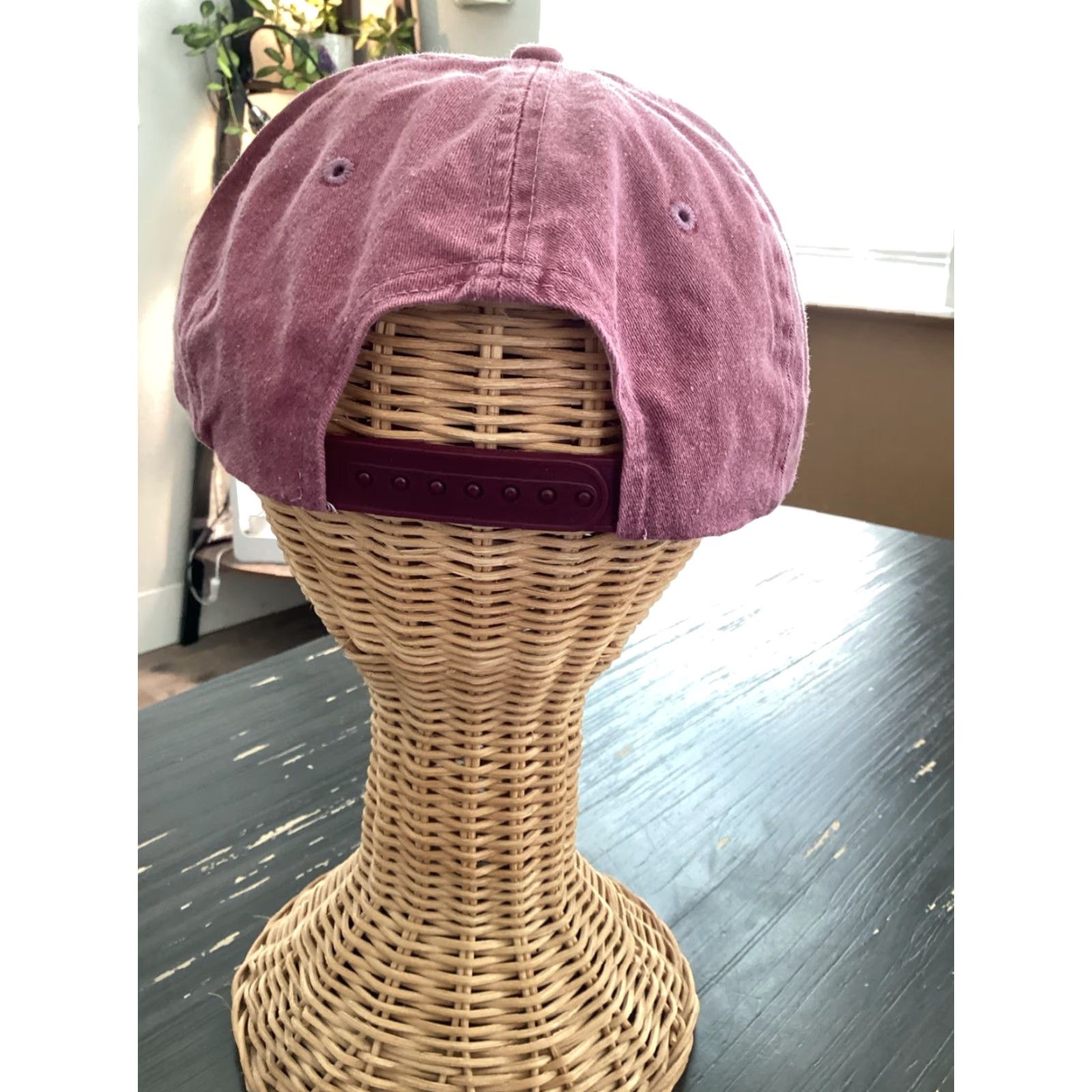 Vintage VINTAGE Headmaster Snapback Hat Cap, Solid Maroon, Adjustable, 90s Hip Hop Streetwear, One Size, Mens Size ONE SIZE - 4 Thumbnail