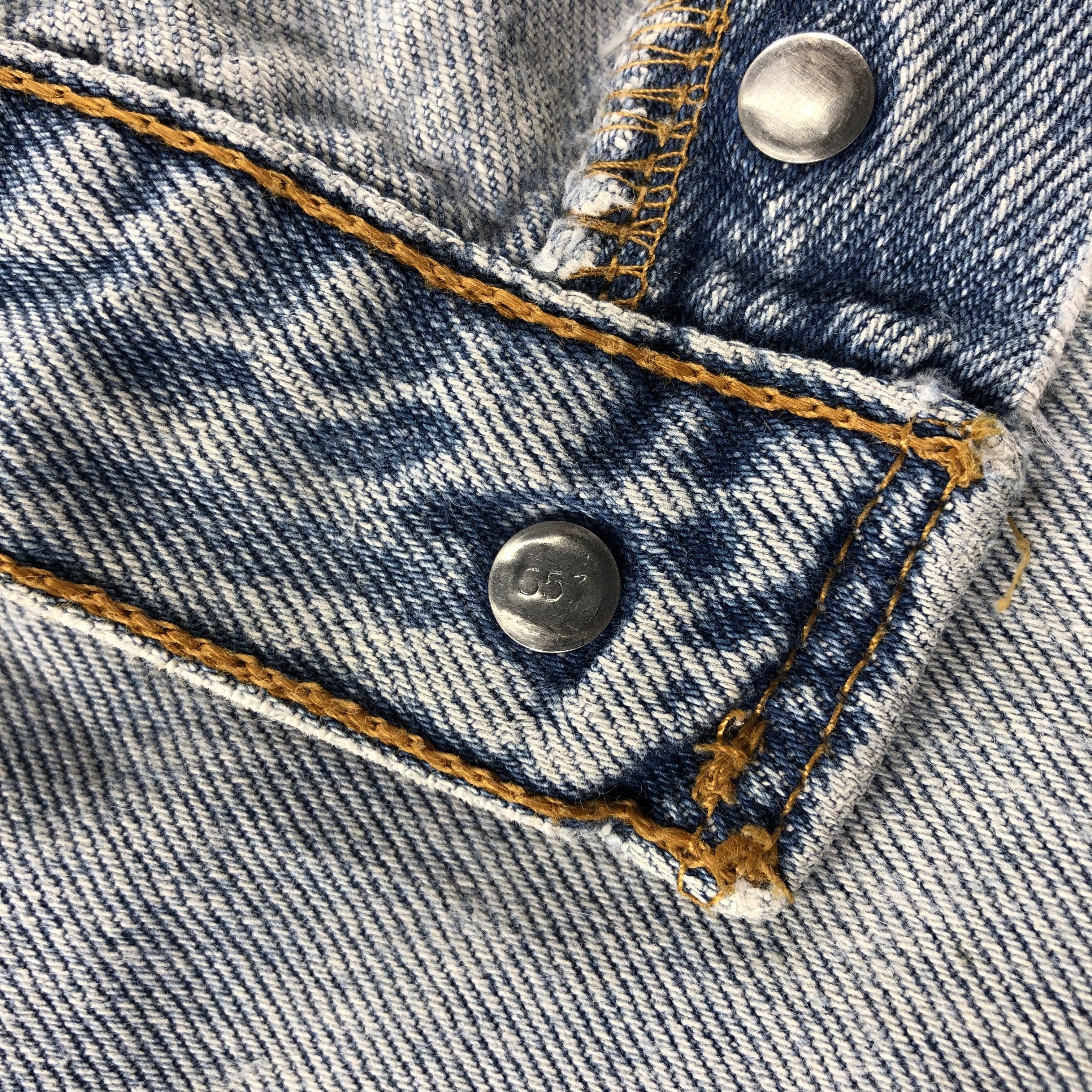 Levi's 90s Vintage Blue Wash Levis 501 Jeans-J2550 Size US 32 / EU 48 - 15 Thumbnail