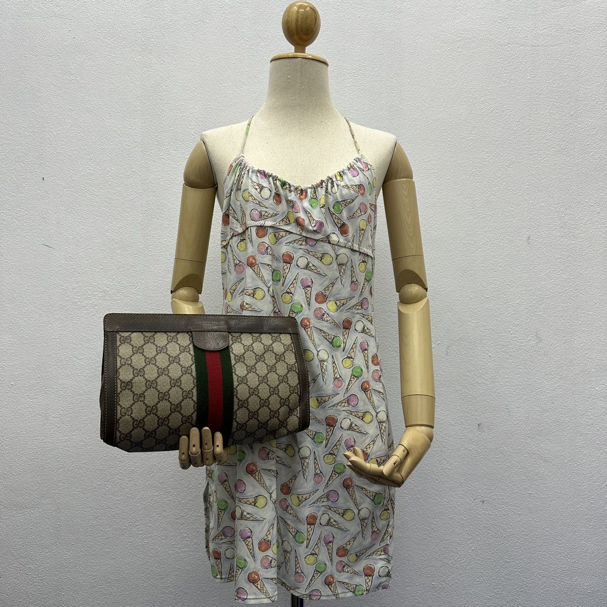 Vintage ‼️YES‼️ AUTHENTIC GUCCI GG SUPREME WEB SHERRY LINE CLUTCH BAG Size ONE SIZE - 1 Thumbnail